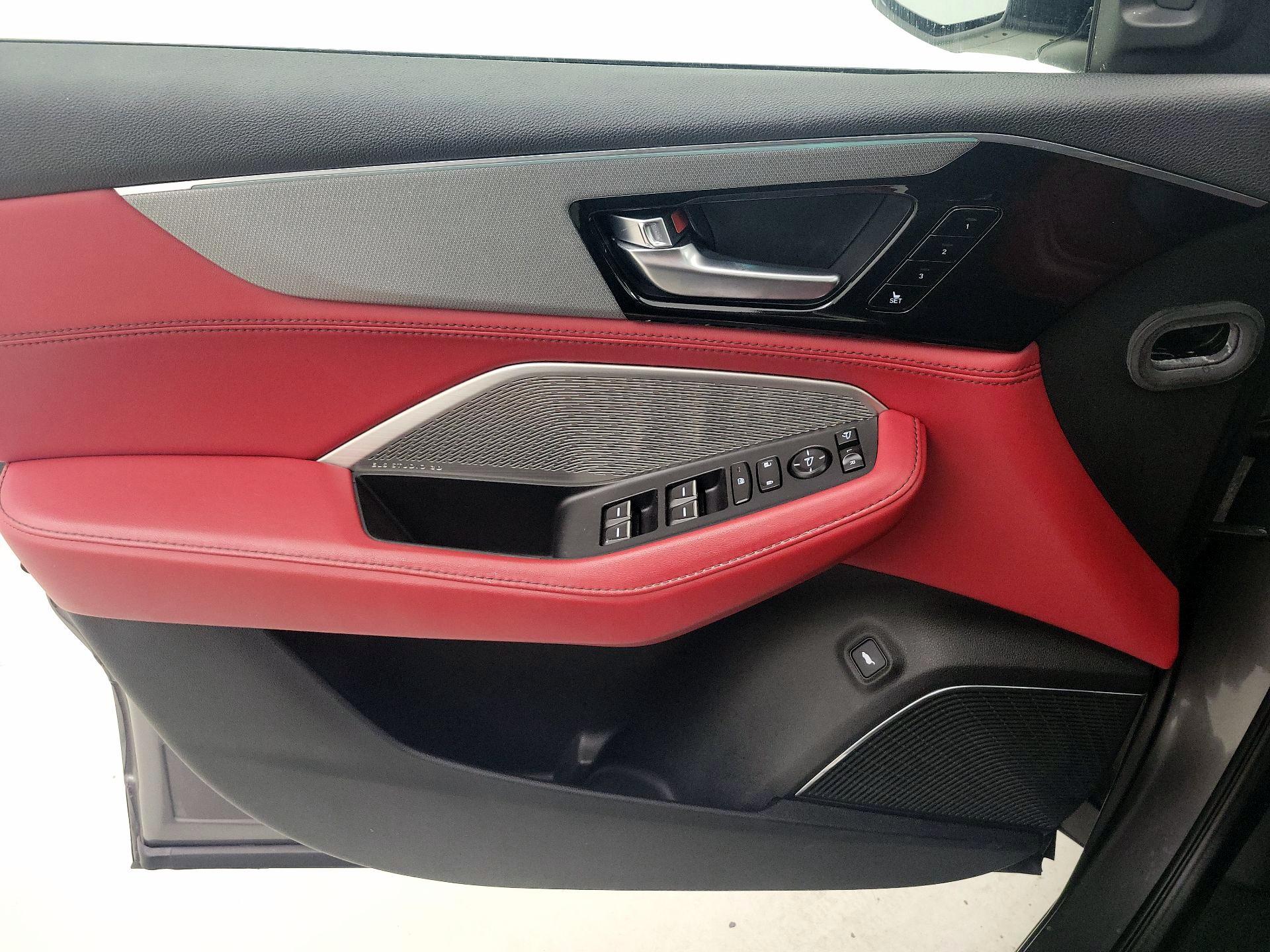 Thumbnail: 2022 Acura MDX - 12