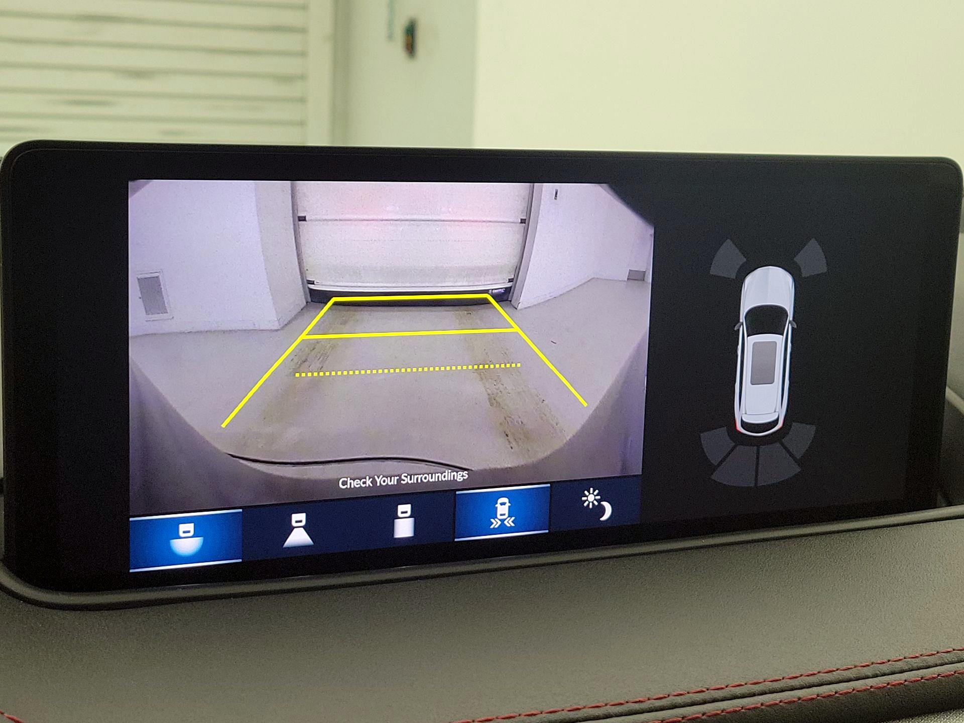 Thumbnail: 2022 Acura MDX - 15