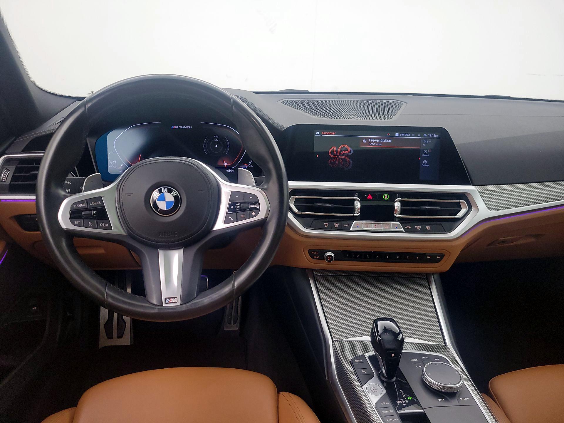 Thumbnail: 2021 BMW 3 Series - 10