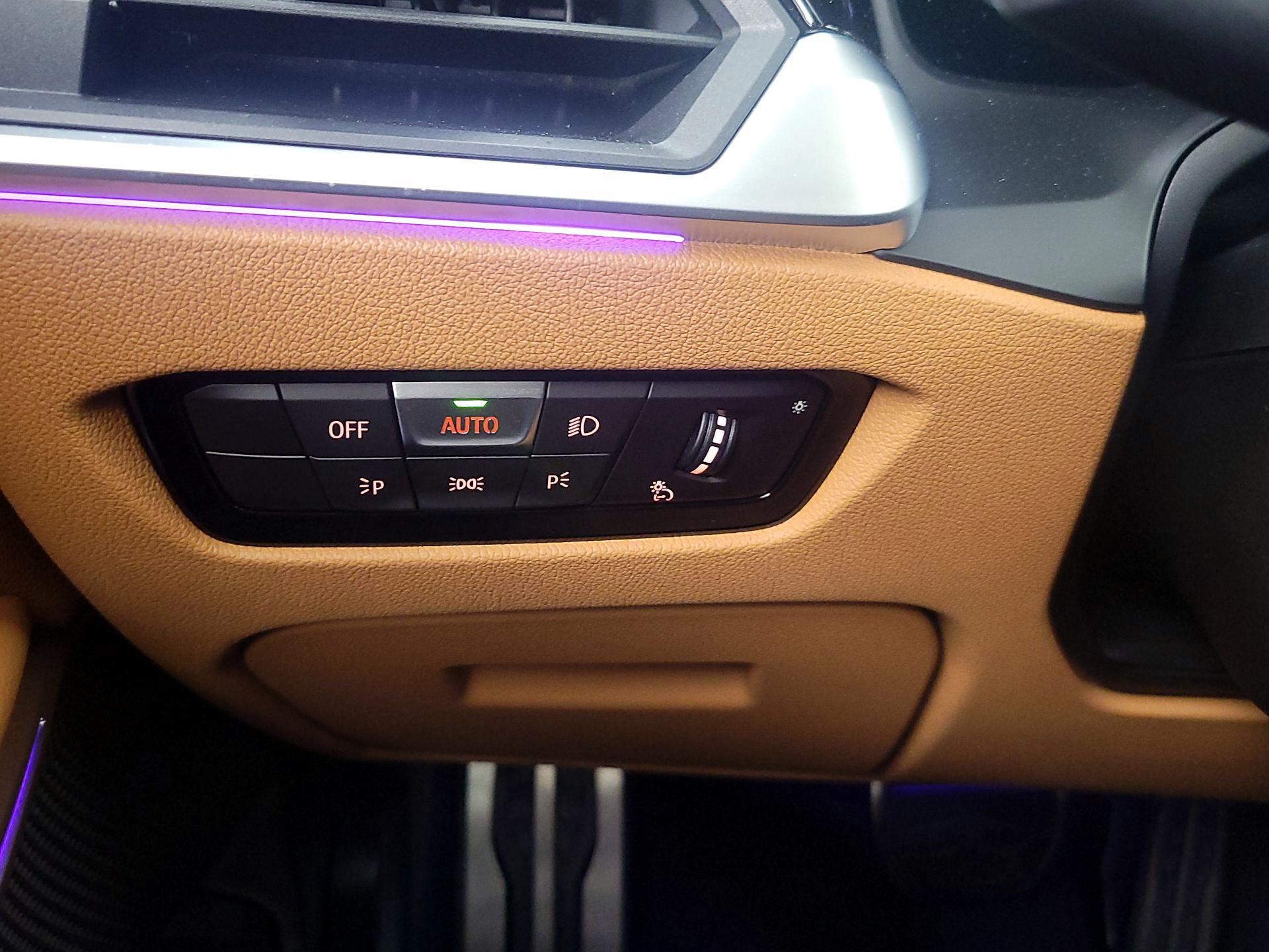 Thumbnail: 2021 BMW 3 Series - 13