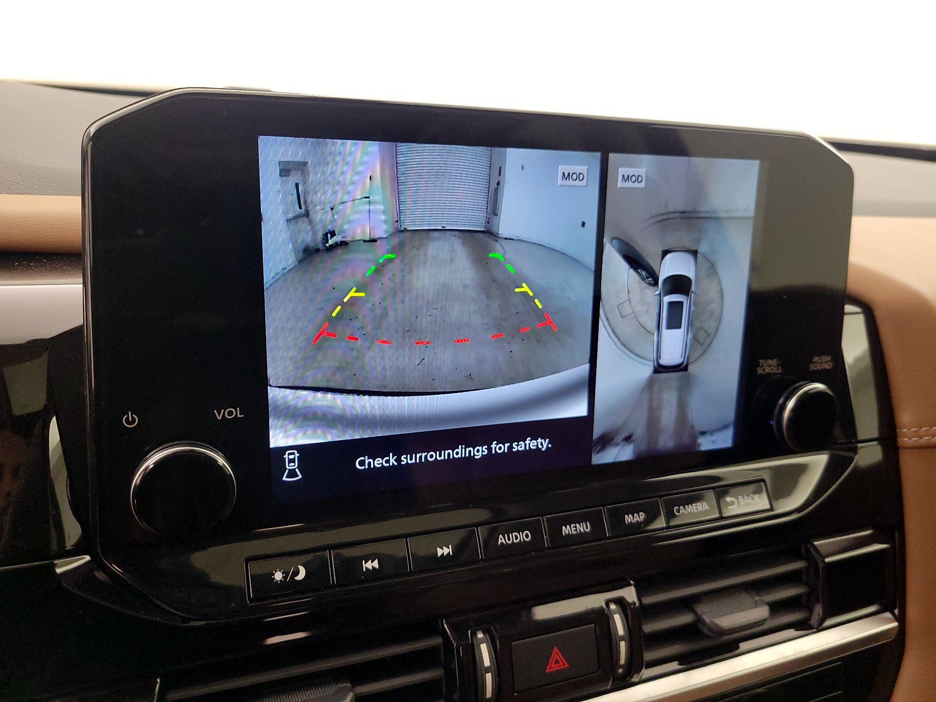 Thumbnail: 2023 Nissan Pathfinder - 15