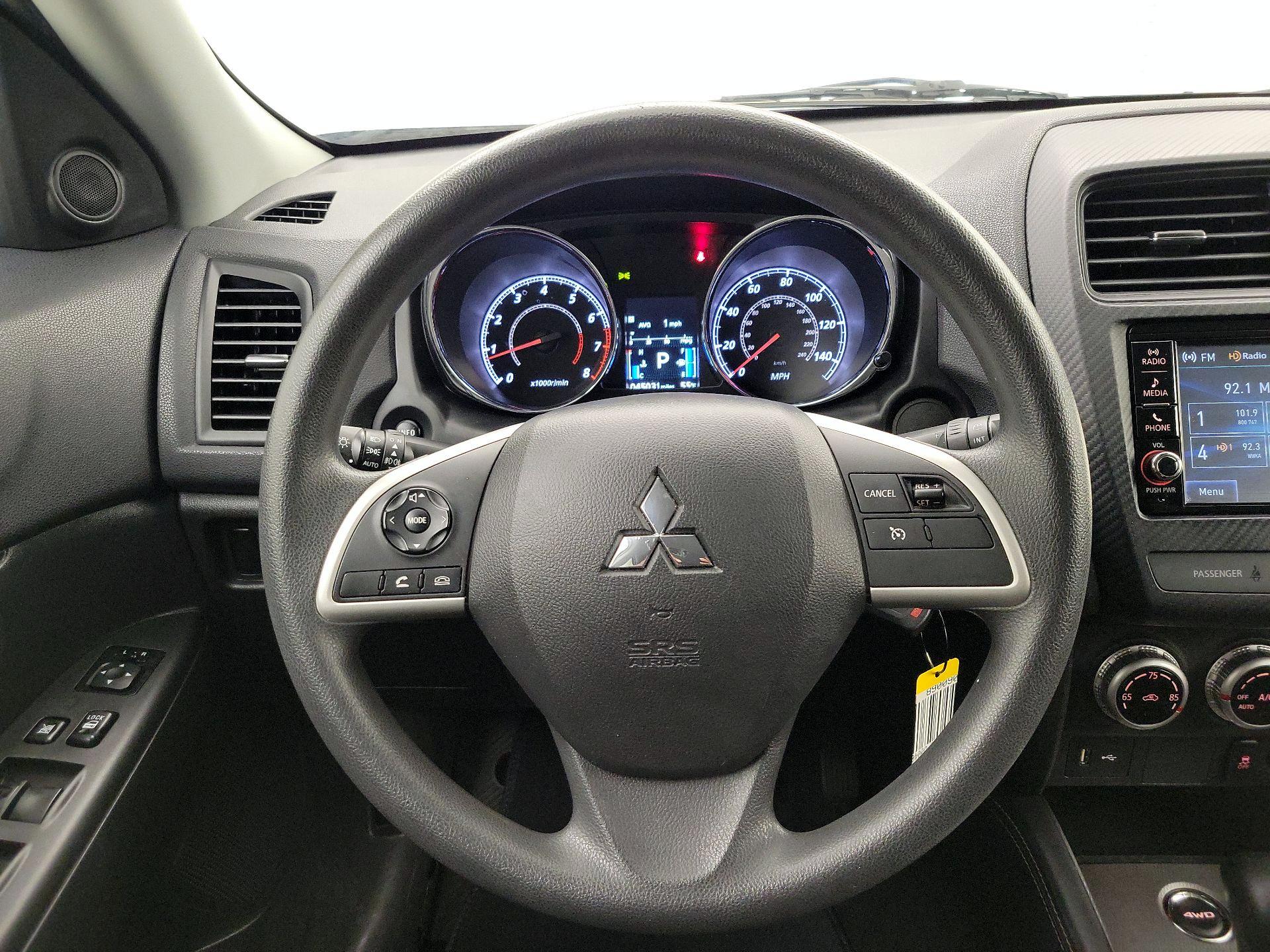 Thumbnail: 2023 Mitsubishi Outlander Sport - 10