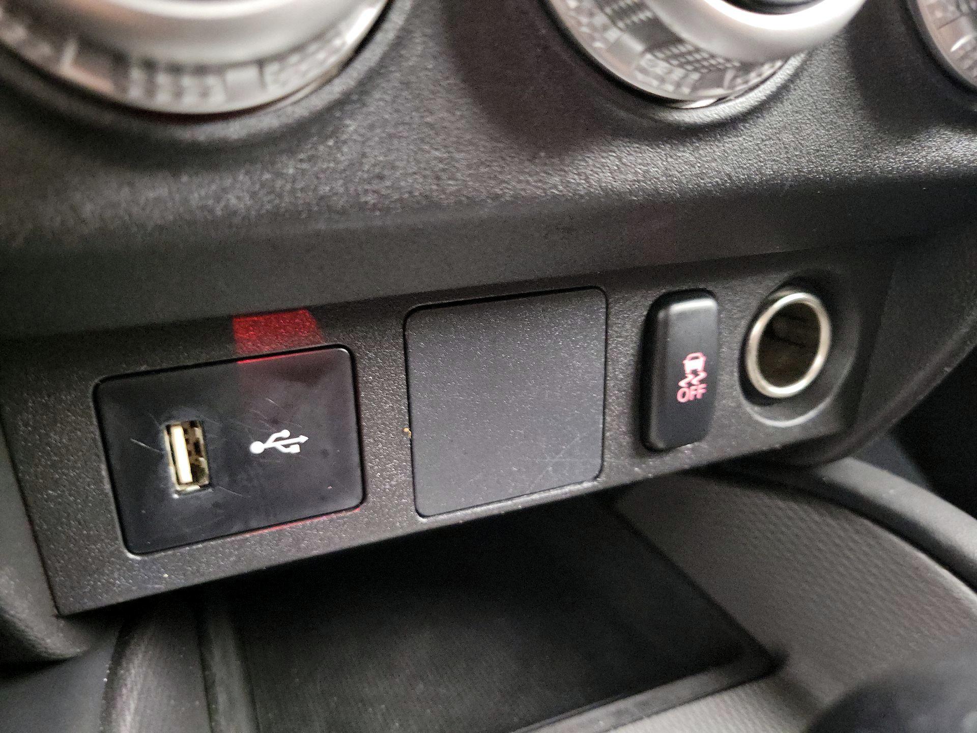 Thumbnail: 2023 Mitsubishi Outlander Sport - 18