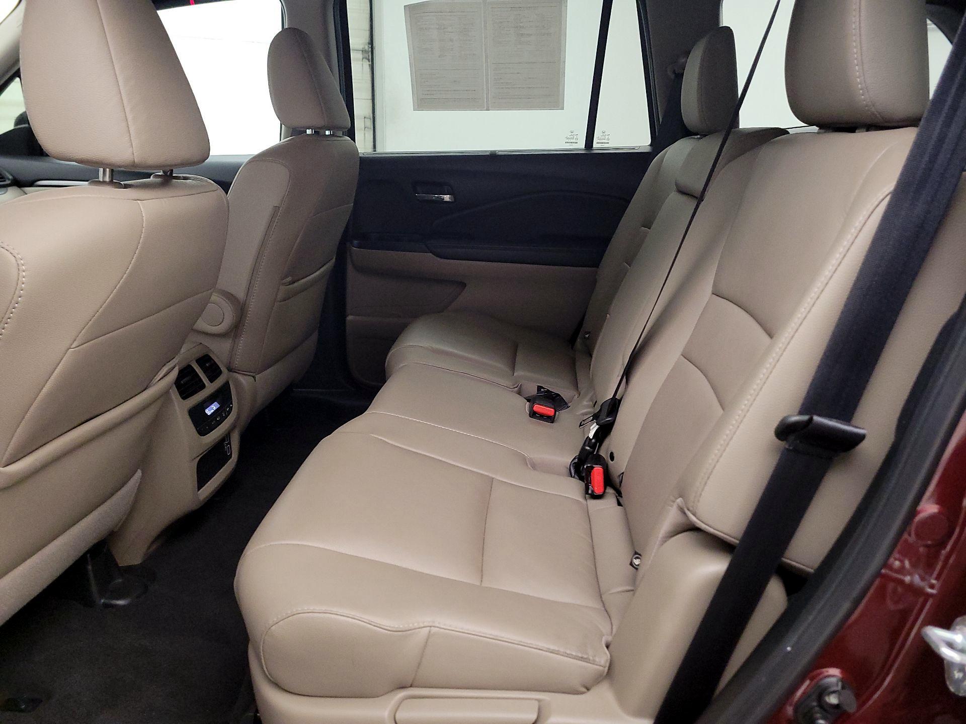 Thumbnail: 2022 Honda Pilot - 19