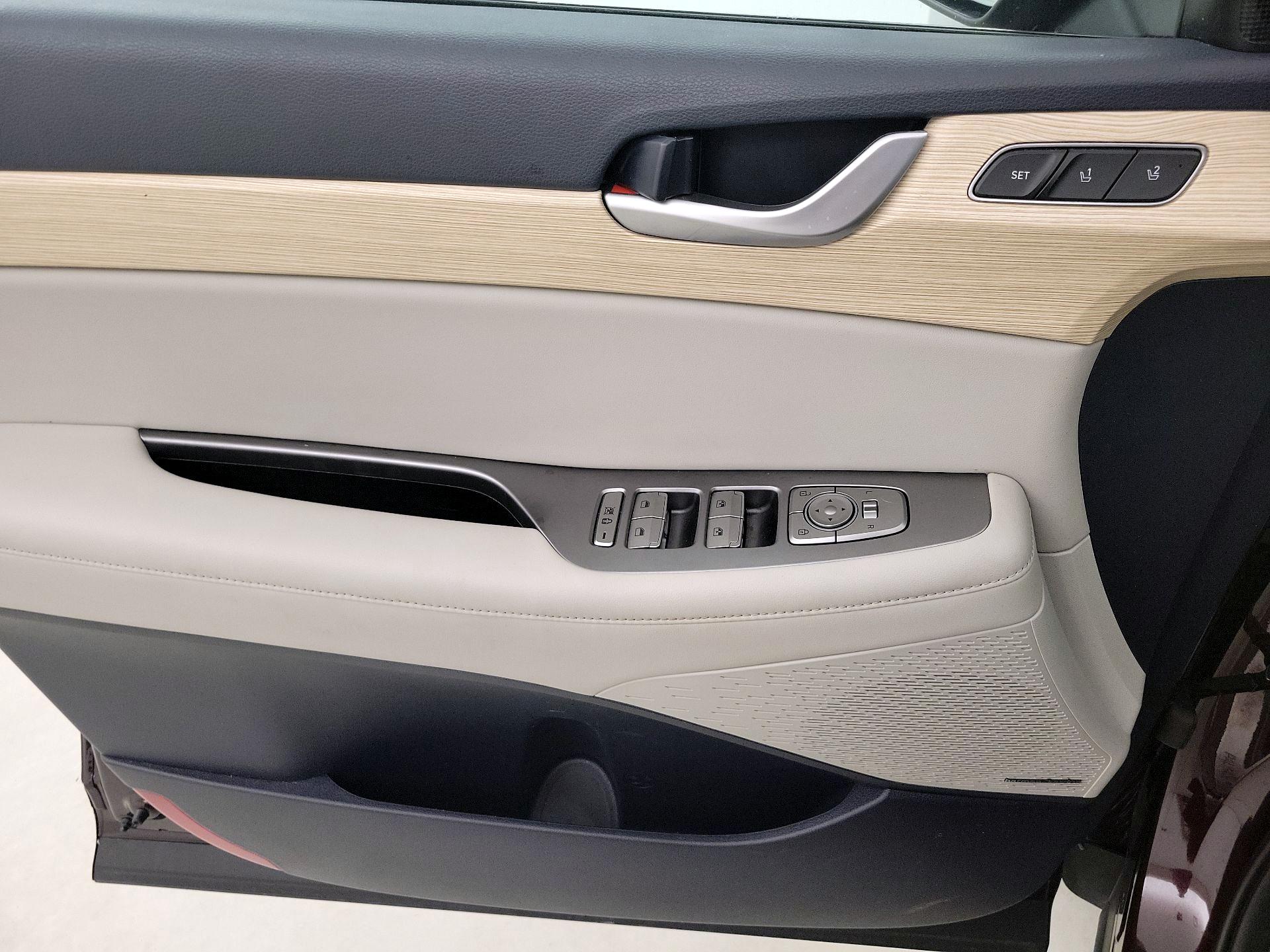 Thumbnail: 2023 Hyundai Palisade - 12