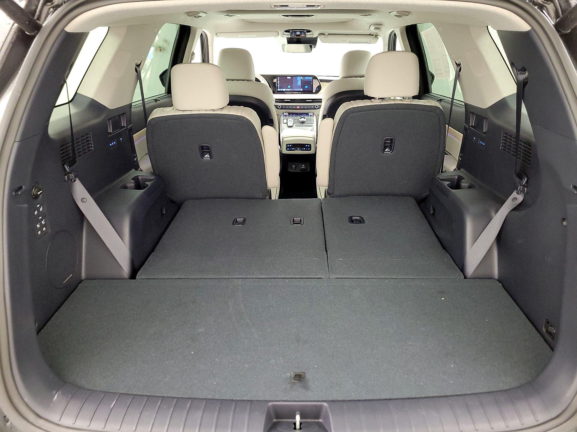 Thumbnail: 2024 Hyundai Palisade - 16