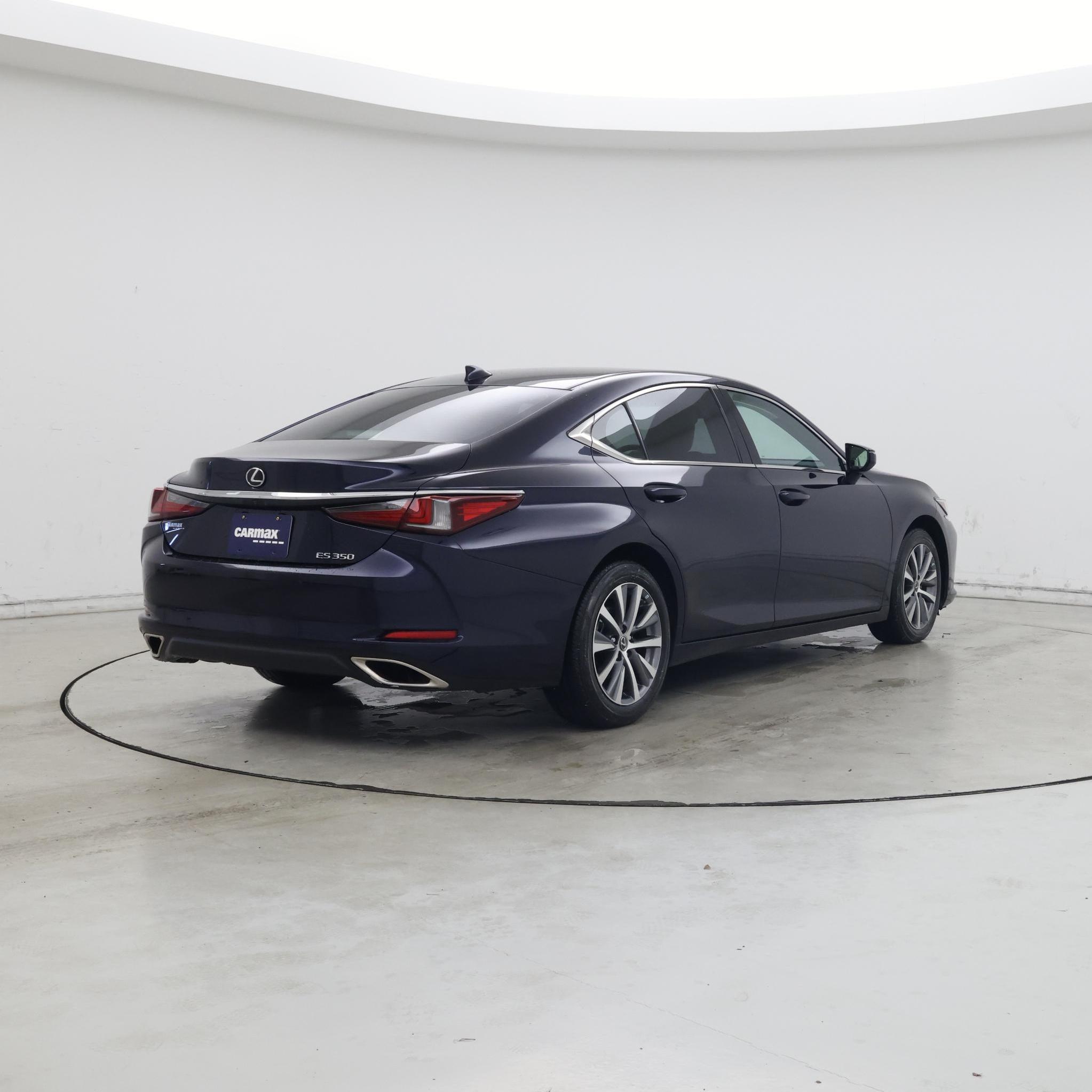 Thumbnail: 2020 Lexus ES - 8