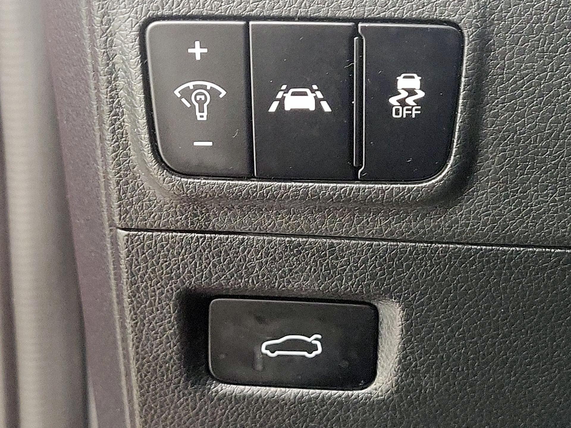 Thumbnail: 2021 Kia K5 - 13