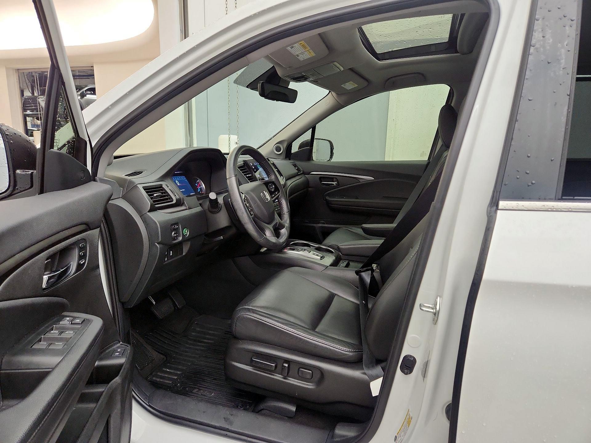 Thumbnail: 2022 Honda Pilot - 11