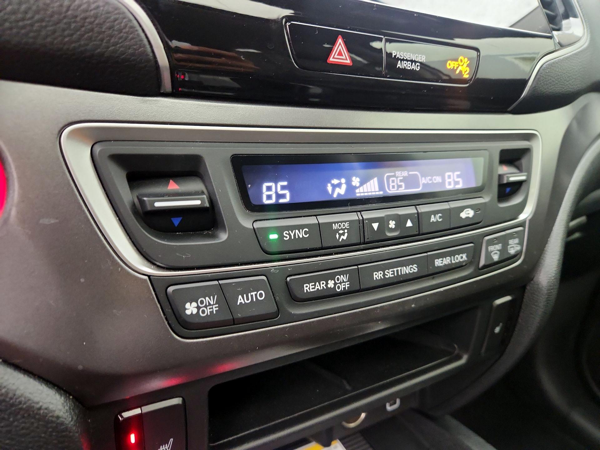 Thumbnail: 2022 Honda Pilot - 16