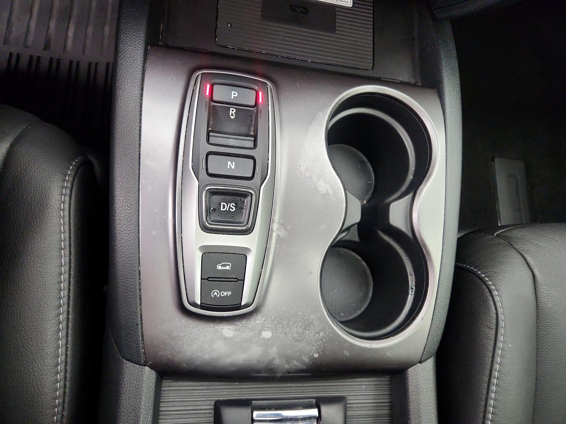 Thumbnail: 2022 Honda Pilot - 17