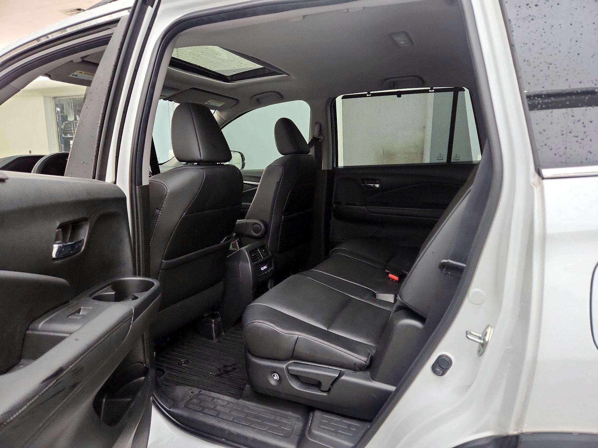 Thumbnail: 2022 Honda Pilot - 20