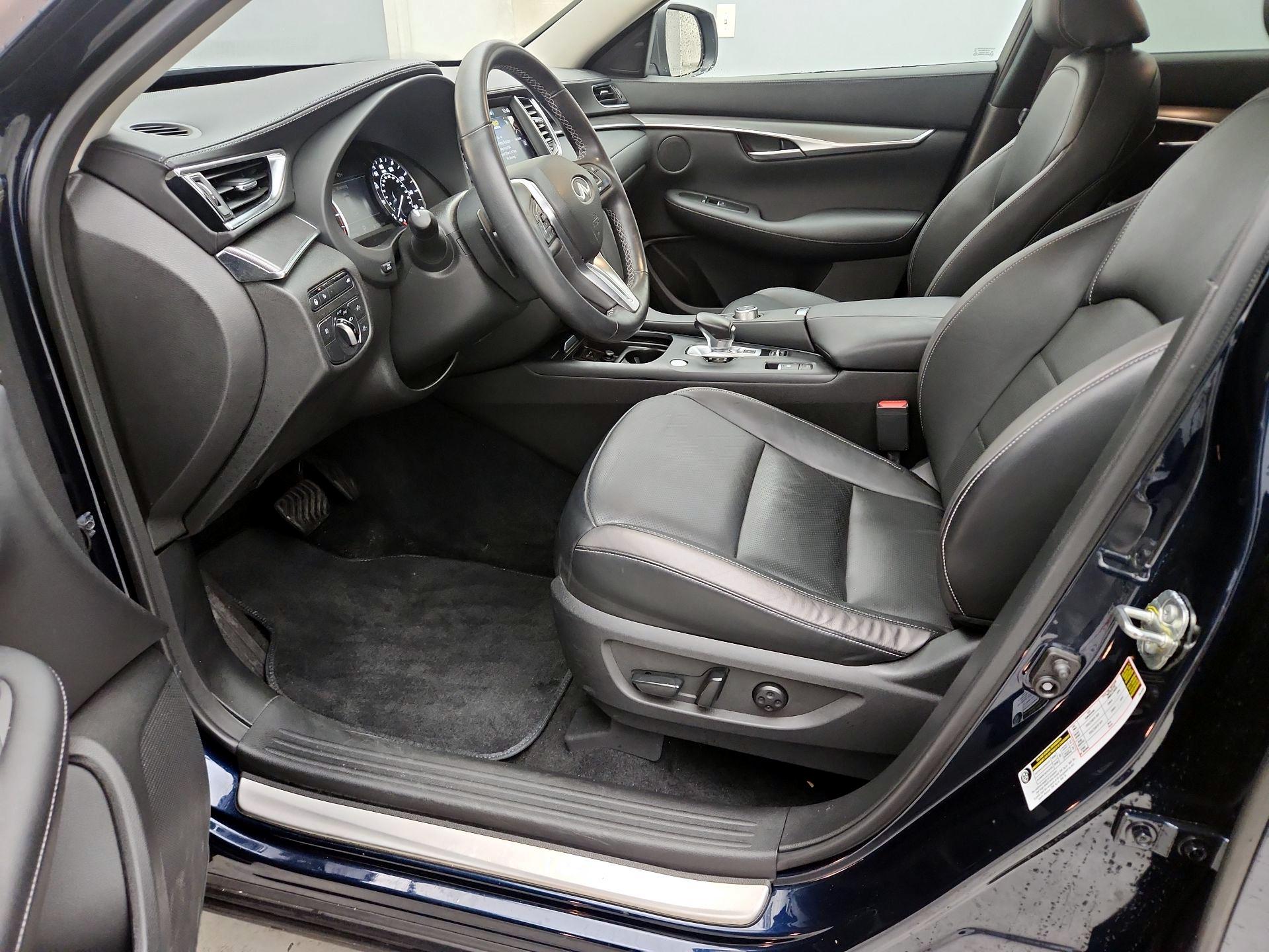 Thumbnail: 2022 INFINITI QX50 - 11