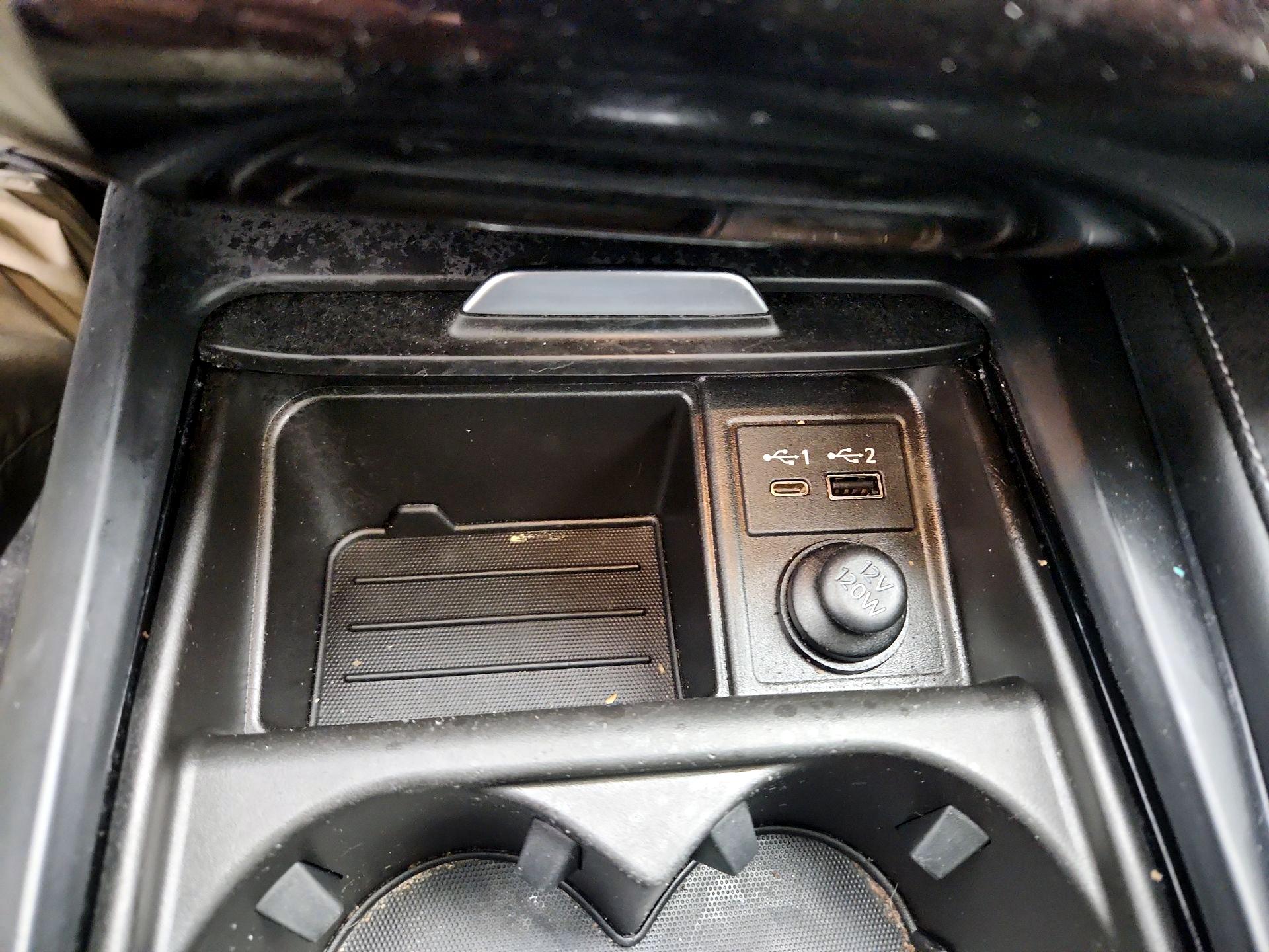 Thumbnail: 2022 INFINITI QX50 - 18