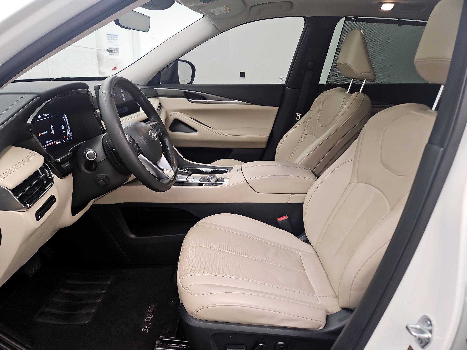 Thumbnail: 2023 INFINITI QX60 - 11