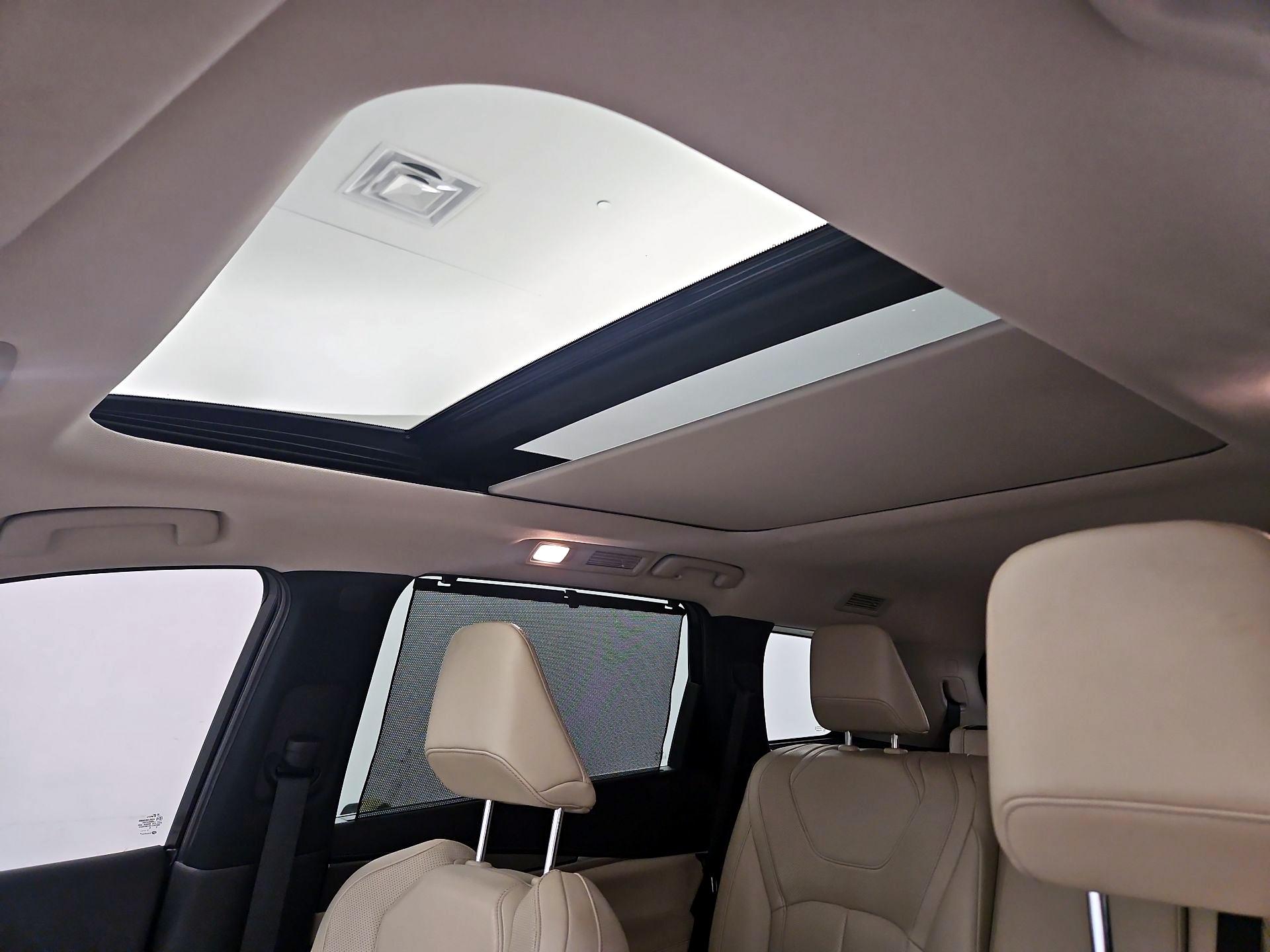 Thumbnail: 2023 INFINITI QX60 - 20