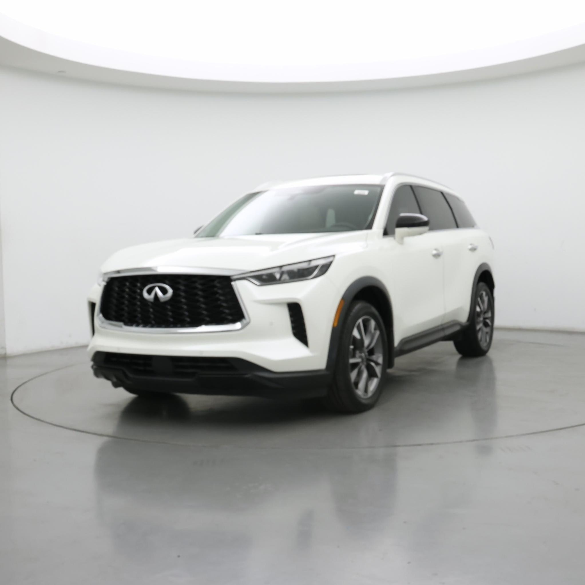 Thumbnail: 2023 INFINITI QX60 - 4