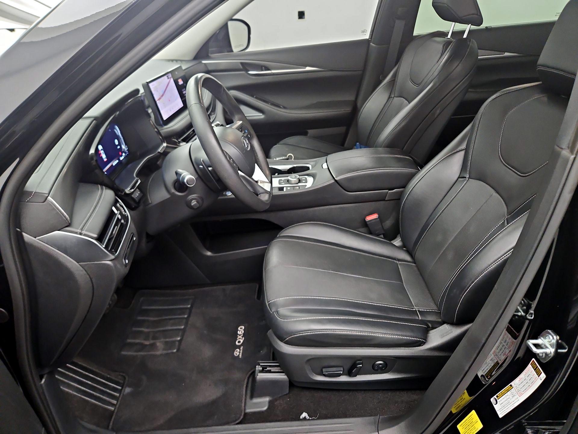 Thumbnail: 2023 INFINITI QX60 - 11