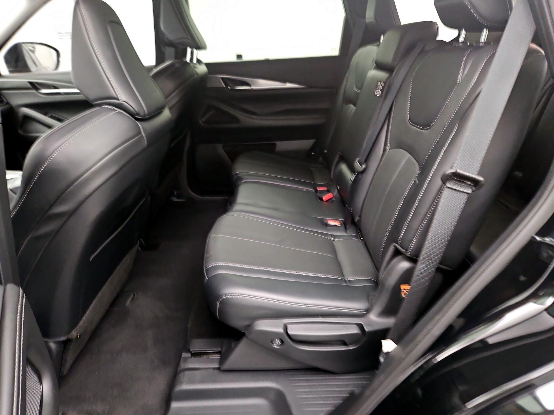 Thumbnail: 2023 INFINITI QX60 - 18