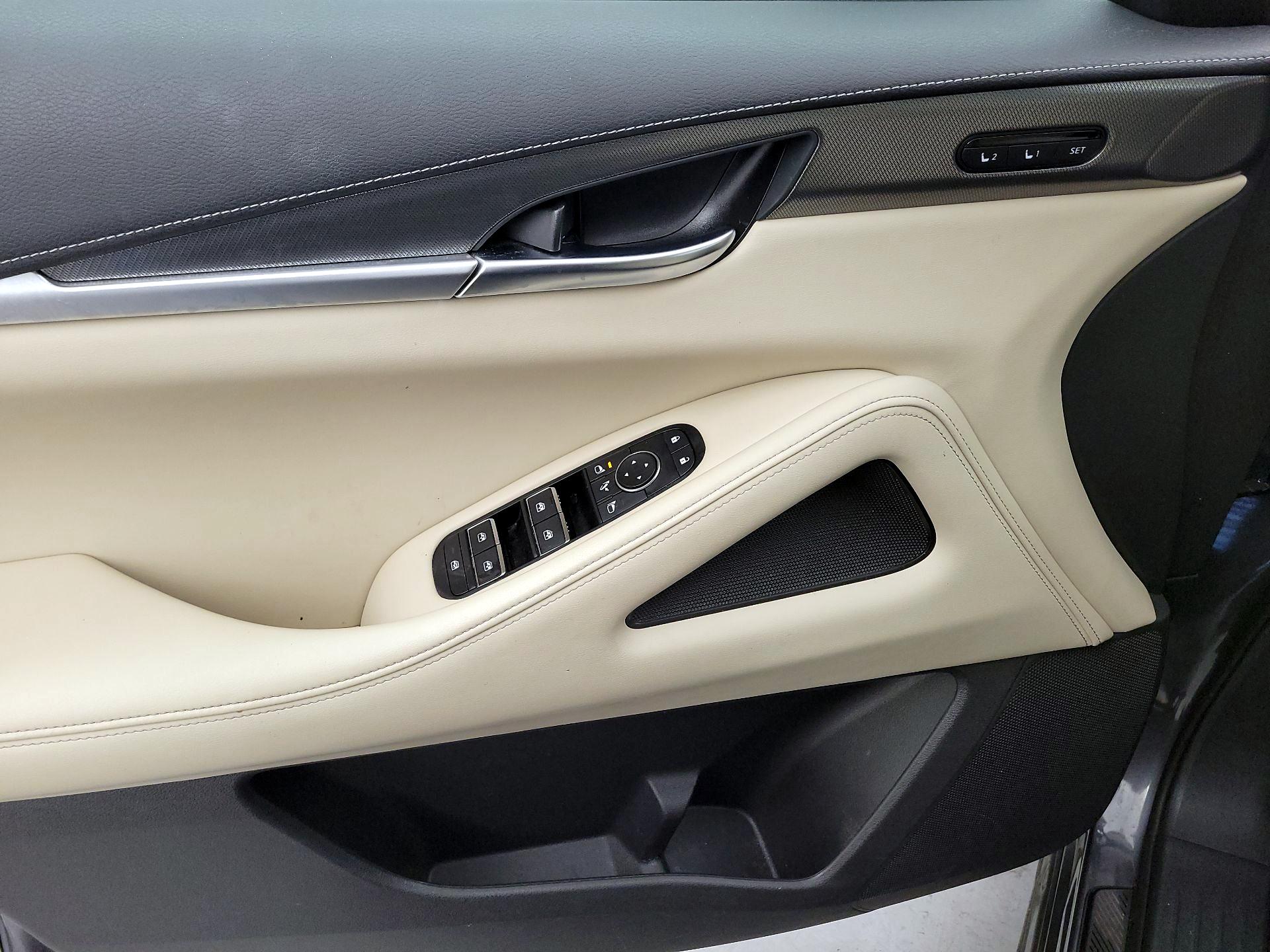 Thumbnail: 2023 INFINITI QX60 - 12