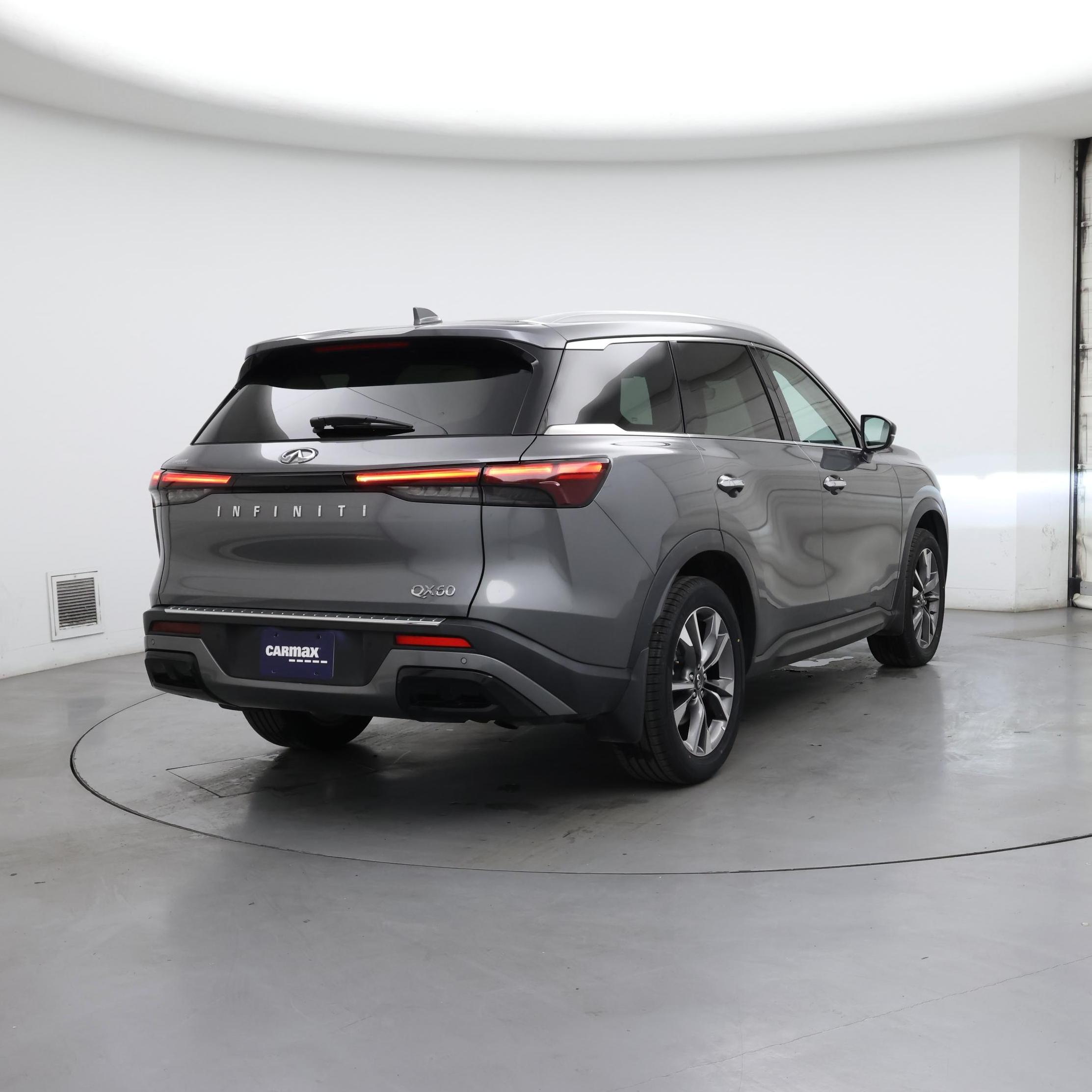 Thumbnail: 2023 INFINITI QX60 - 8