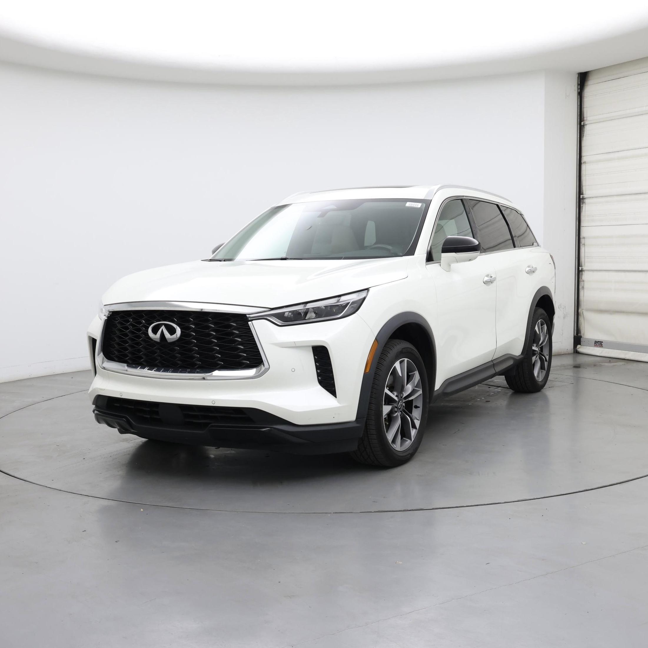 Thumbnail: 2023 INFINITI QX60 - 4