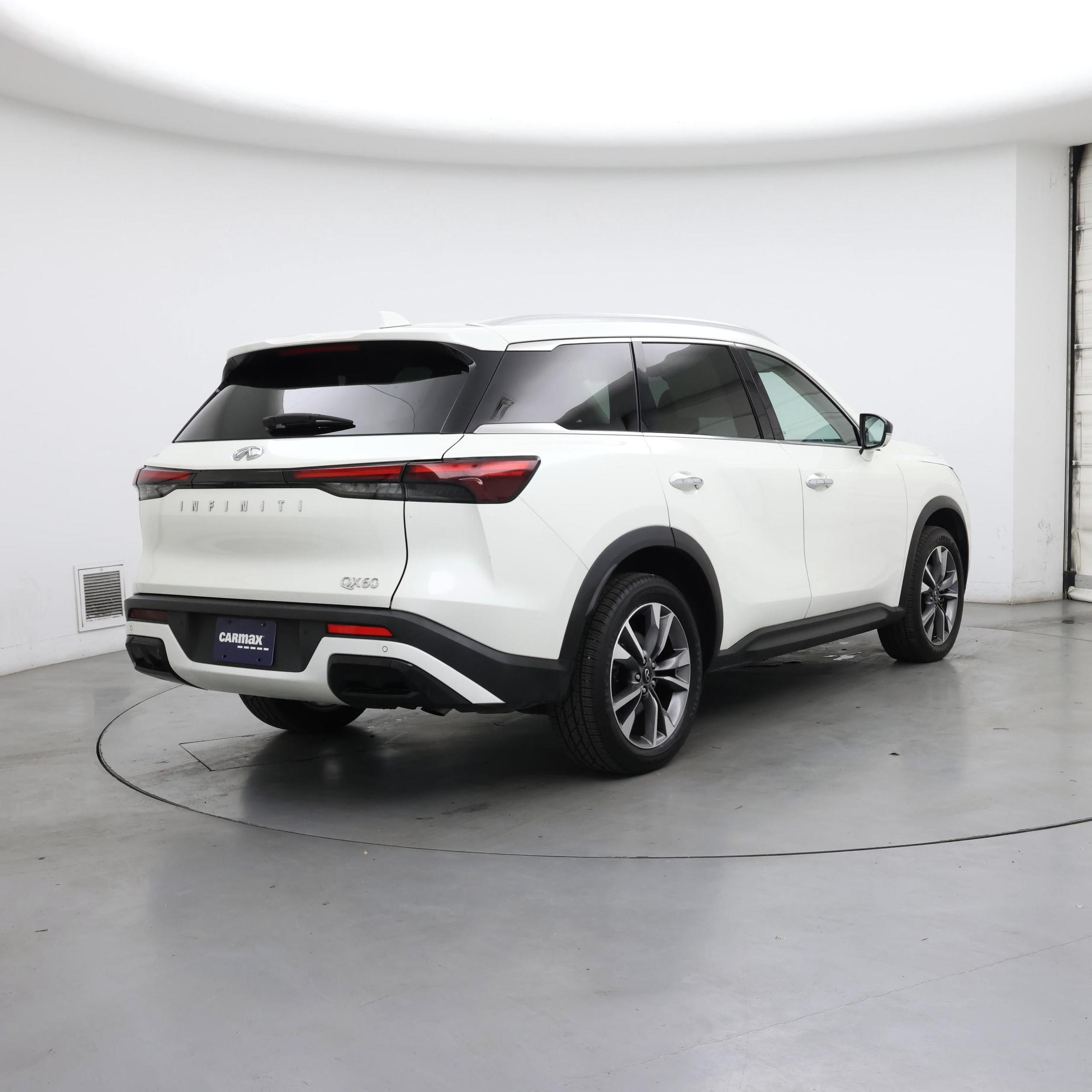 Thumbnail: 2023 INFINITI QX60 - 8