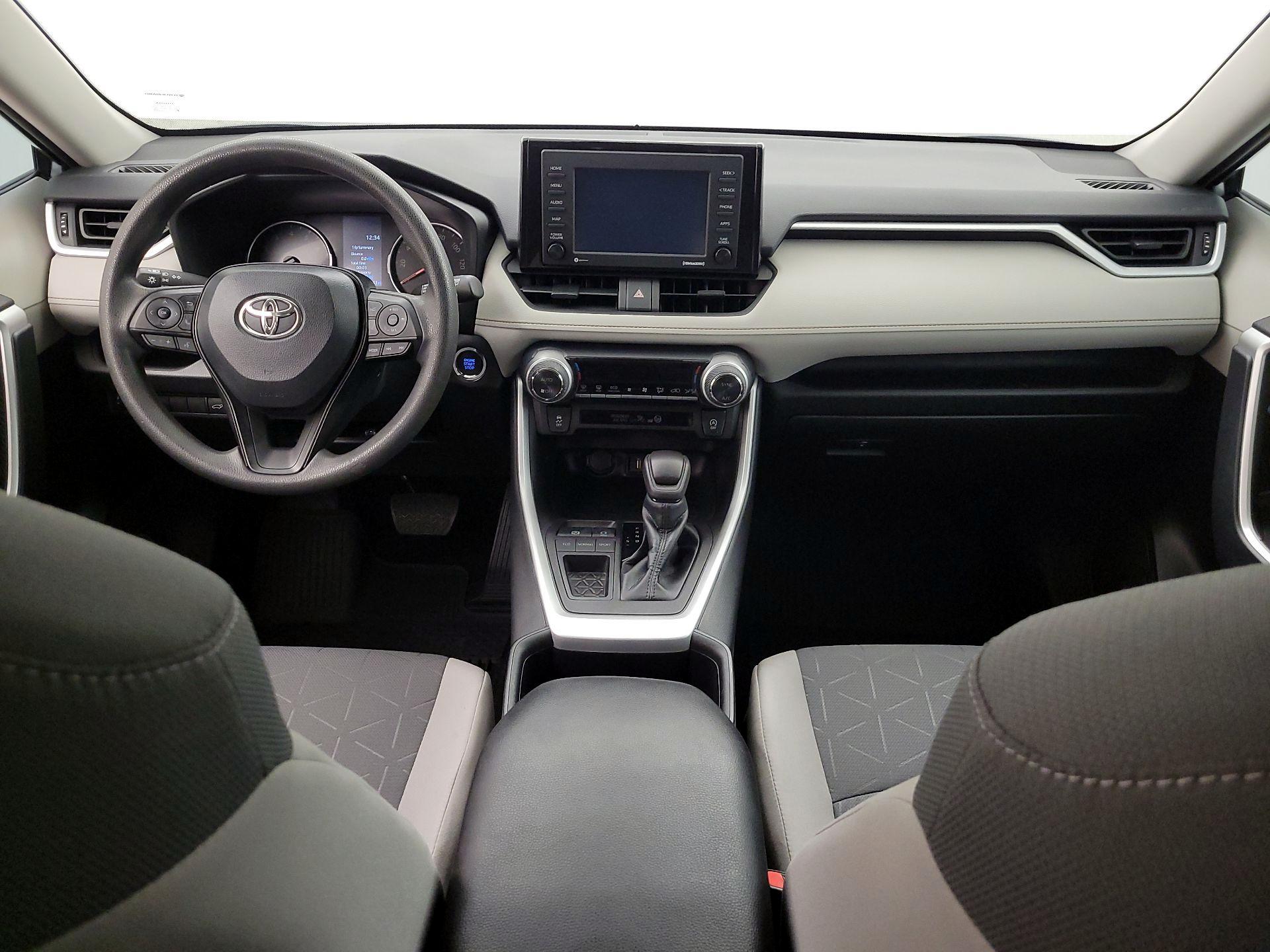 Thumbnail: 2022 Toyota RAV4 - 9