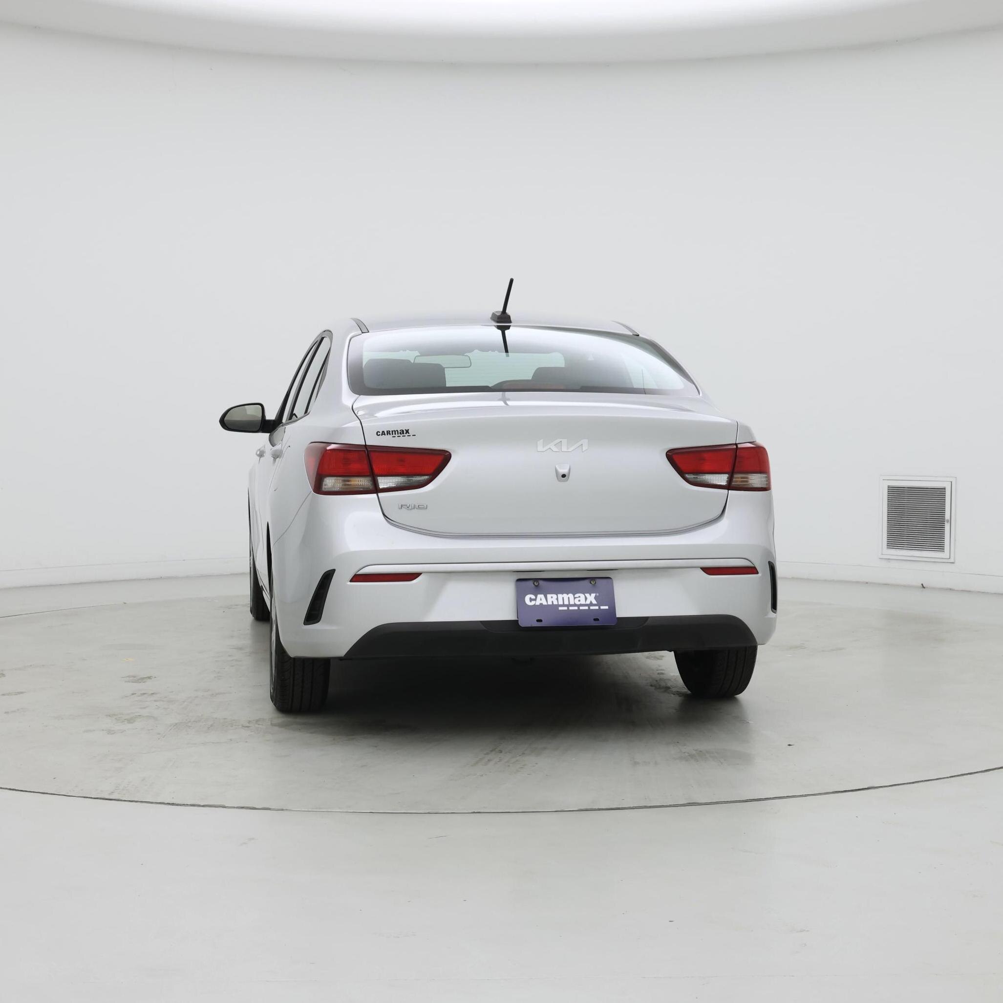 Thumbnail: 2023 Kia Rio - 6