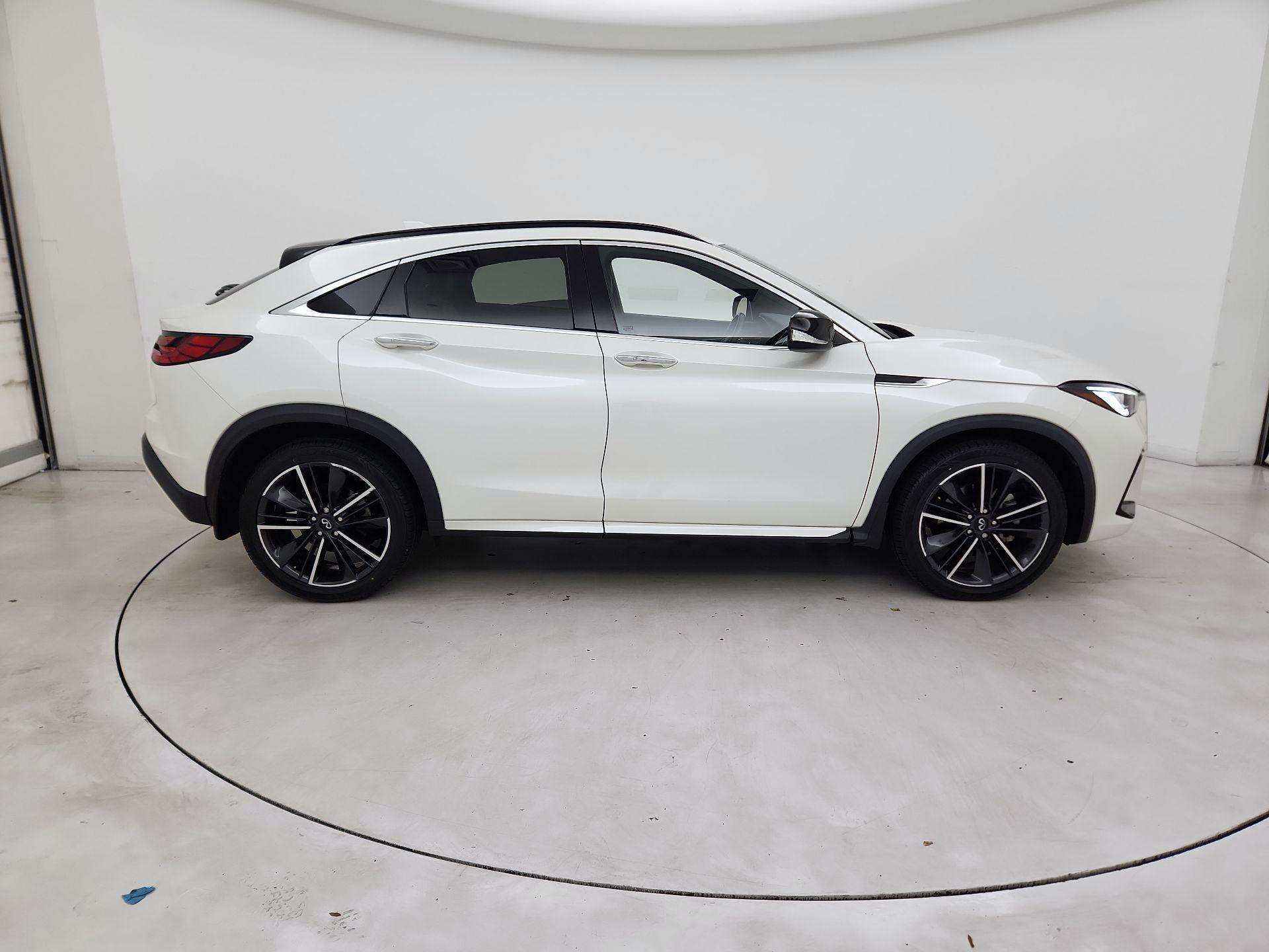Thumbnail: 2023 INFINITI QX55 - 4