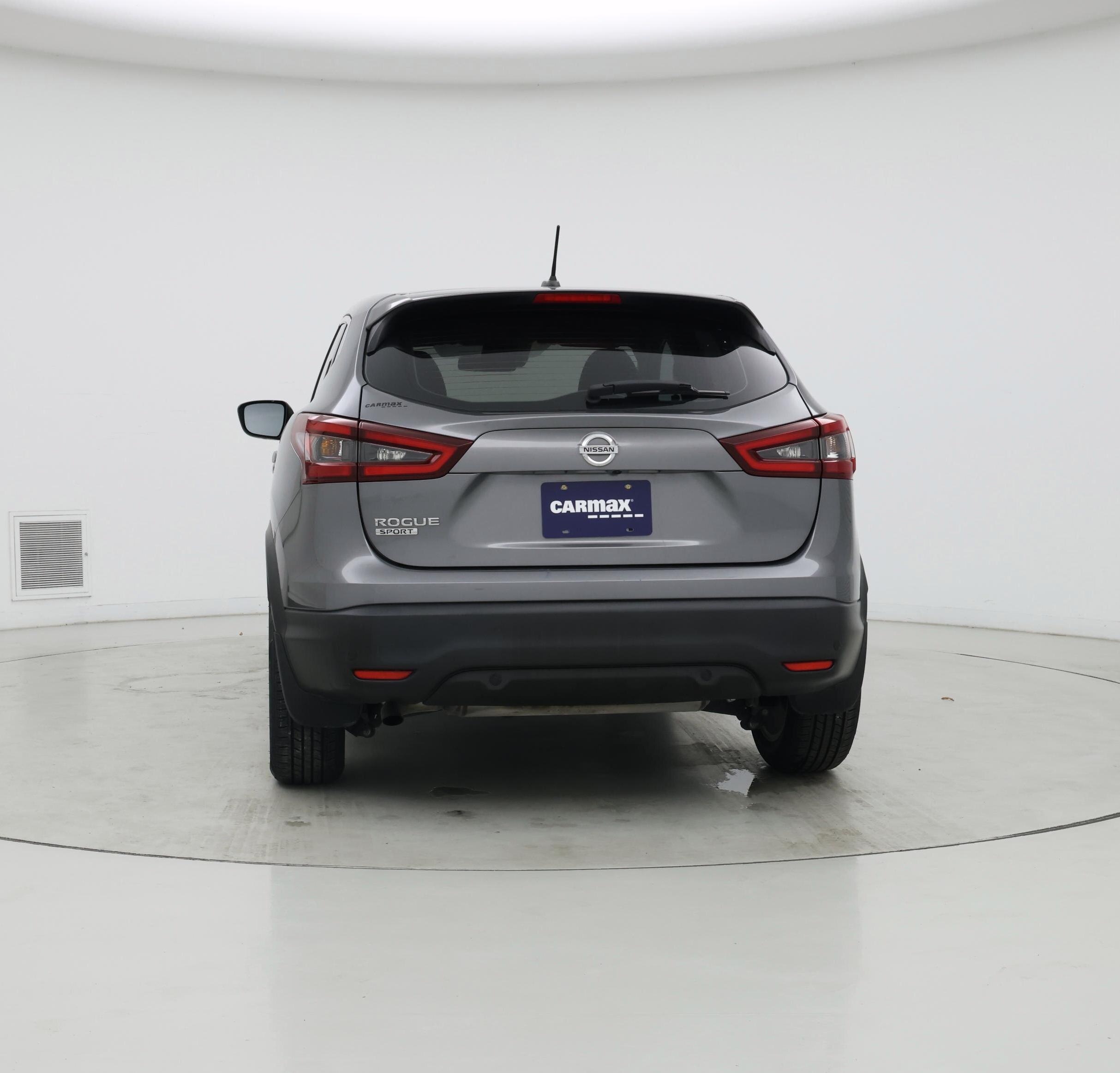 Thumbnail: 2021 Nissan Rogue Sport - 6