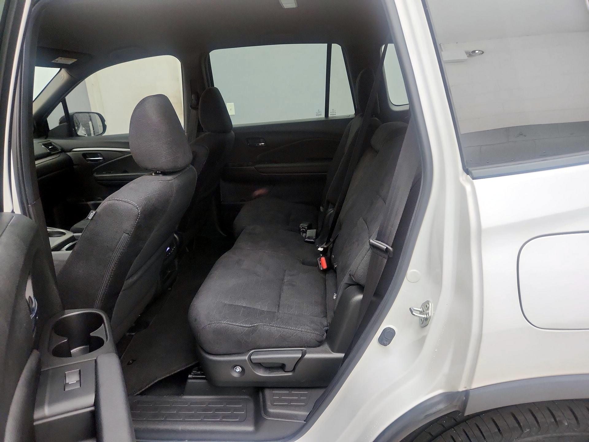 Thumbnail: 2022 Honda Pilot - 19