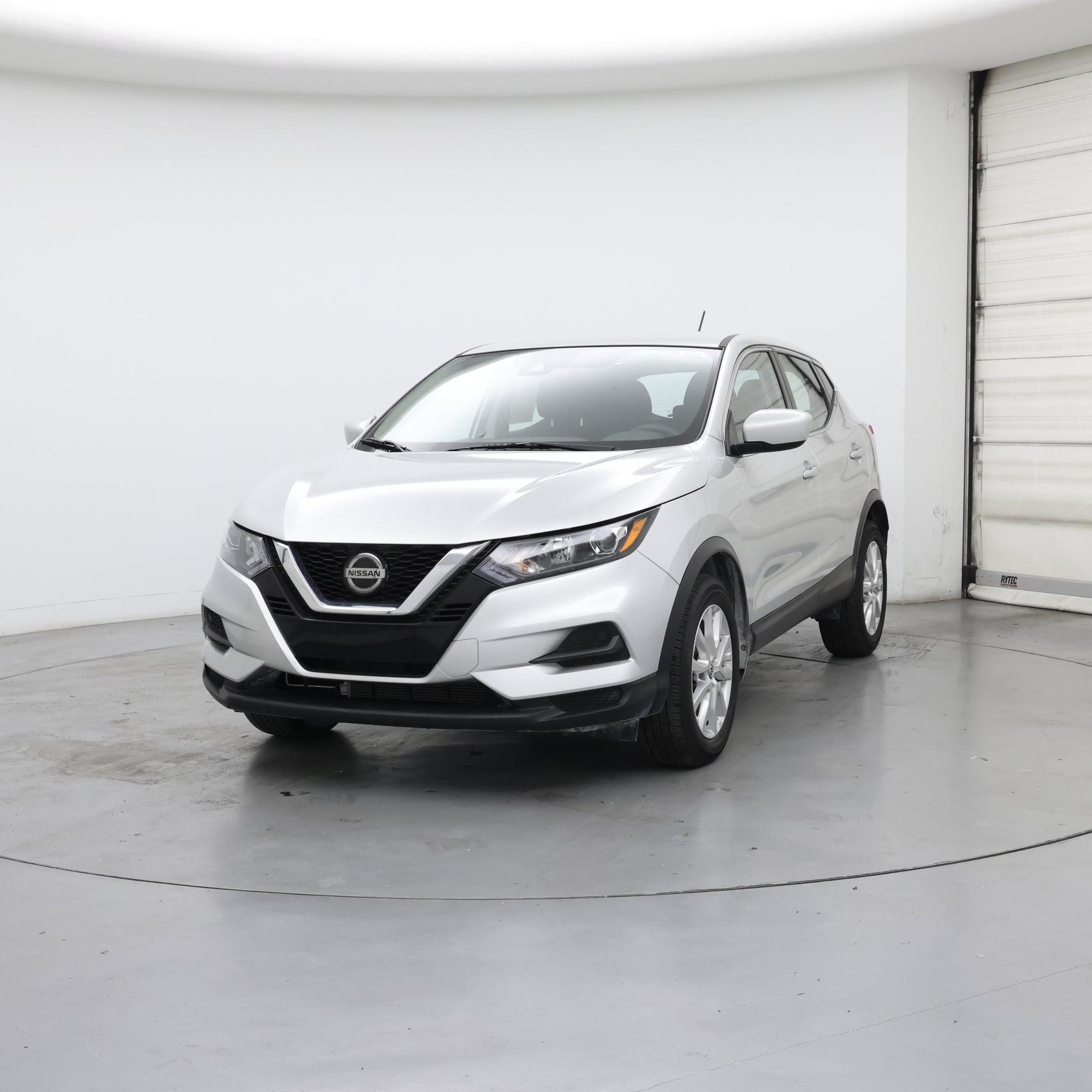 Thumbnail: 2022 Nissan Rogue Sport - 4