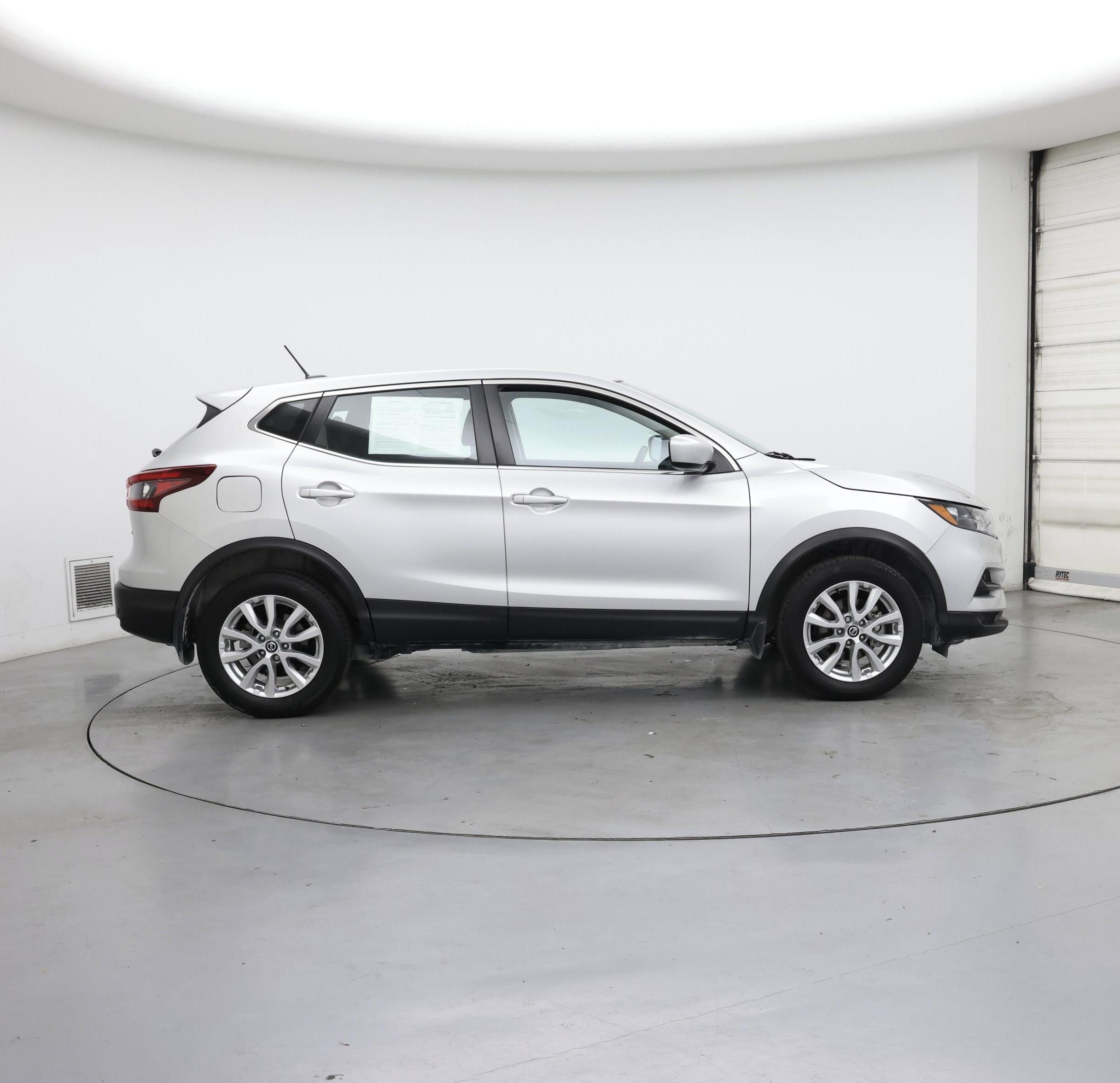 Thumbnail: 2022 Nissan Rogue Sport - 7