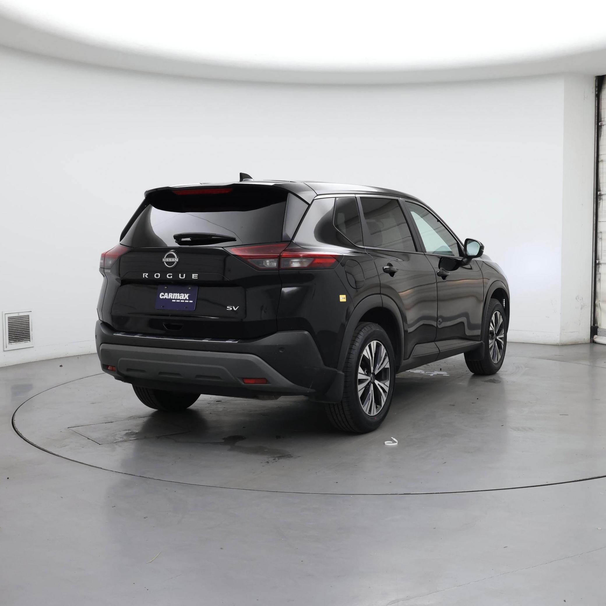 Thumbnail: 2023 Nissan Rogue - 8