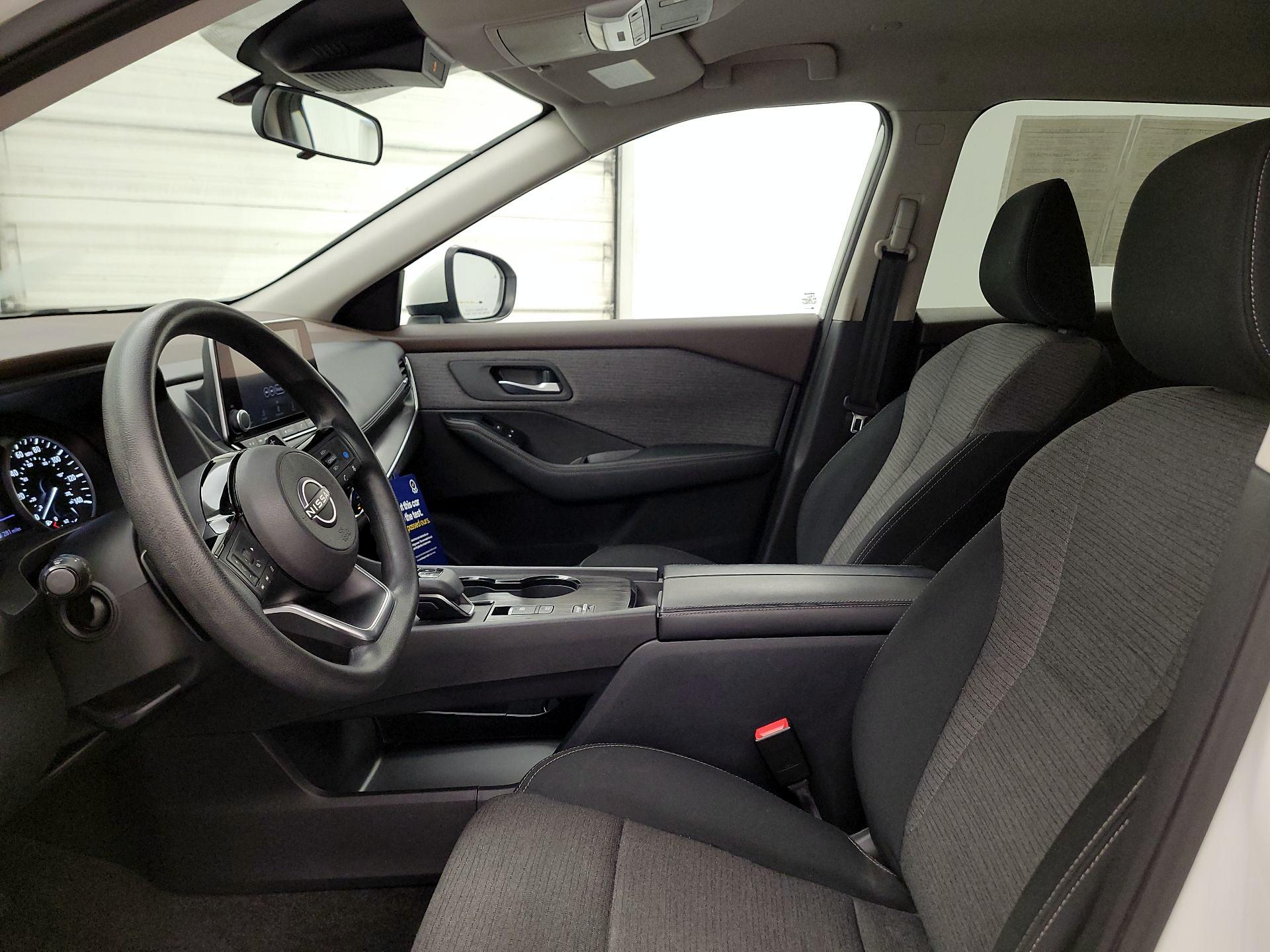 Thumbnail: 2023 Nissan Rogue - 11