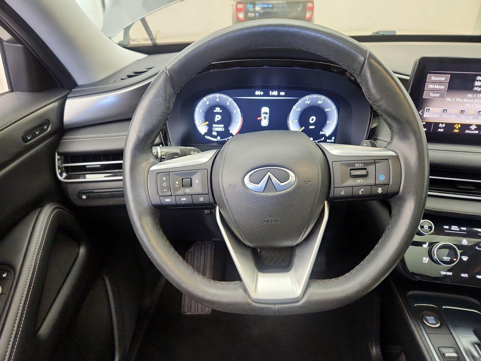 Thumbnail: 2023 INFINITI QX60 - 10