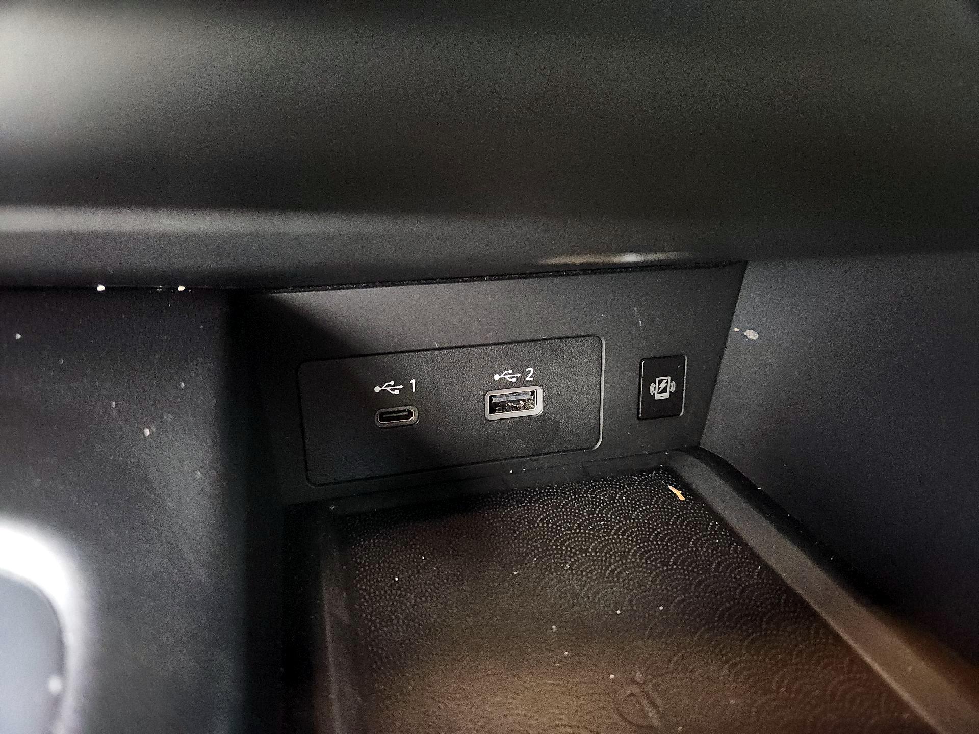 Thumbnail: 2023 INFINITI QX60 - 18