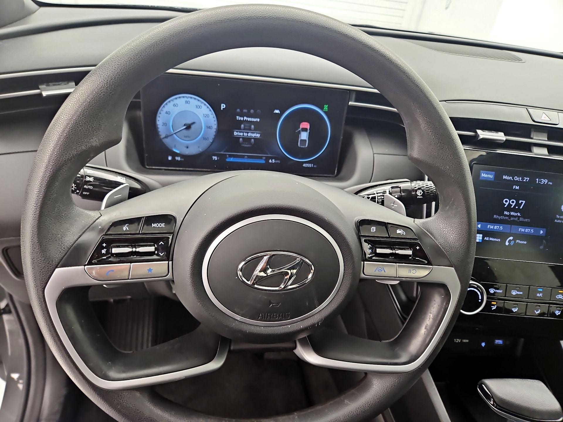 Thumbnail: 2023 Hyundai Santa Cruz - 10