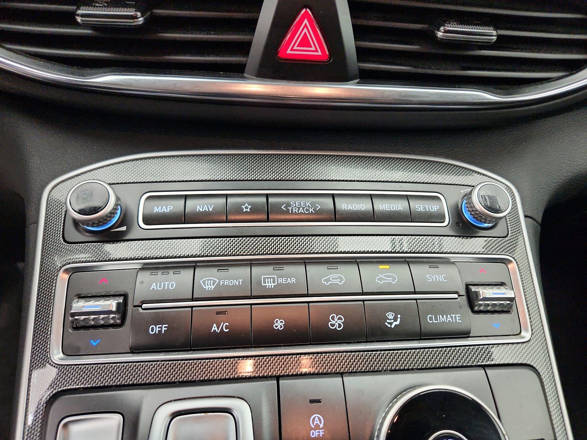 Thumbnail: 2023 Hyundai Santa Fe - 17