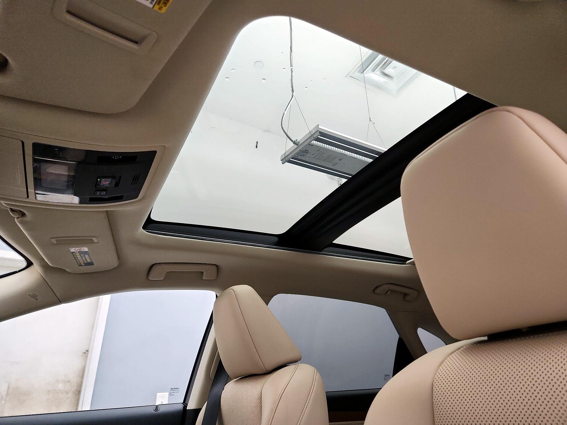 Thumbnail: 2021 Lexus RX - 20
