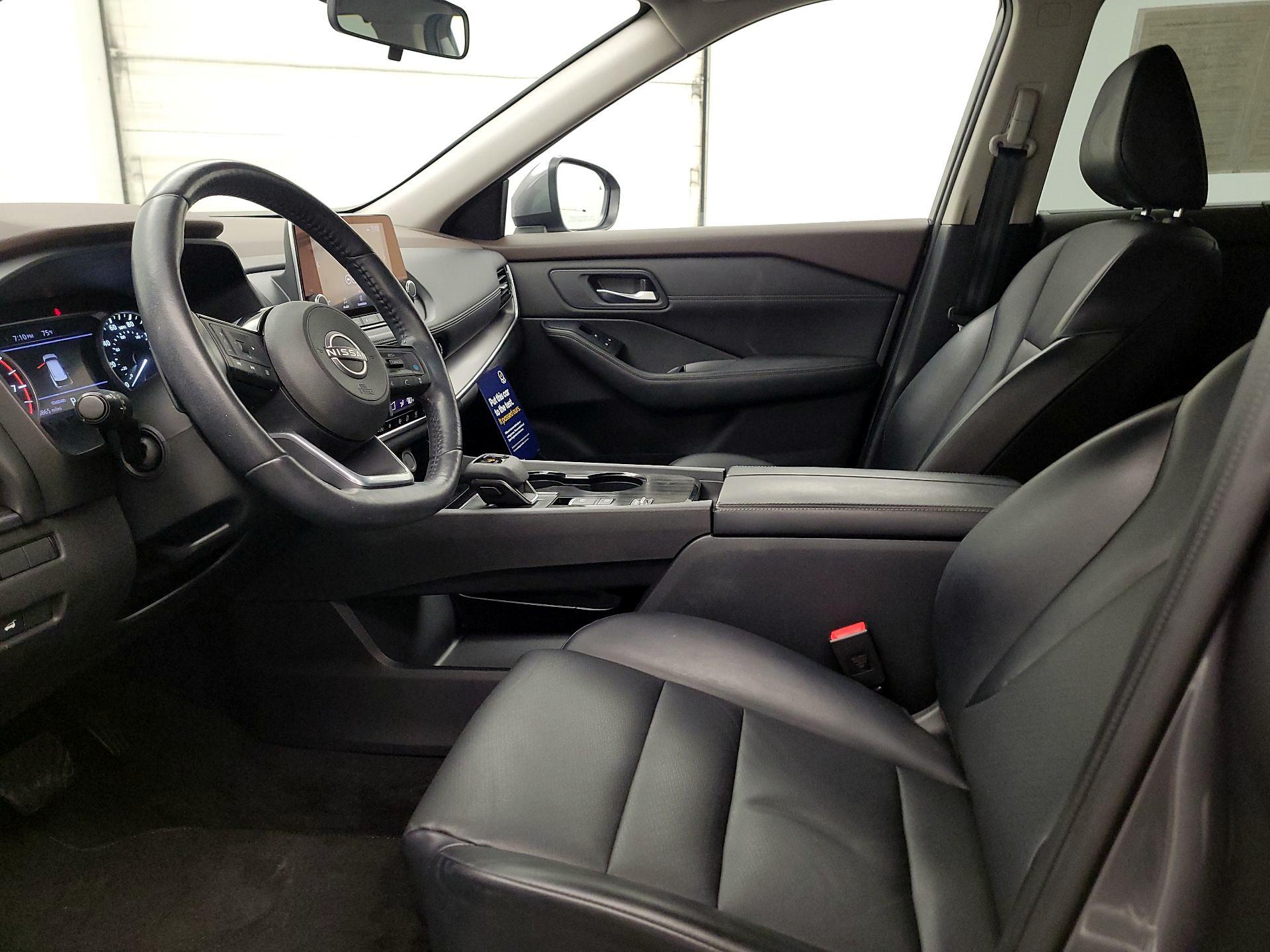 Thumbnail: 2022 Nissan Rogue - 11
