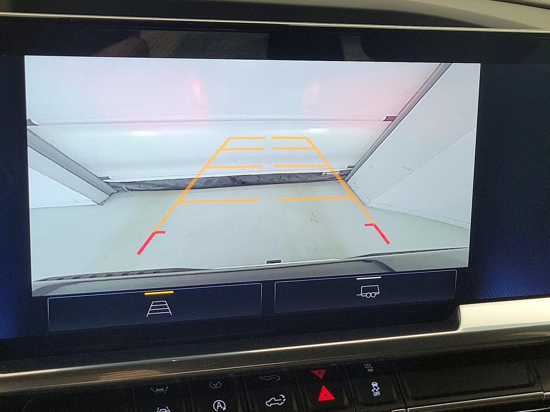 Thumbnail: 2022 Chevrolet Silverado 1500 - 14