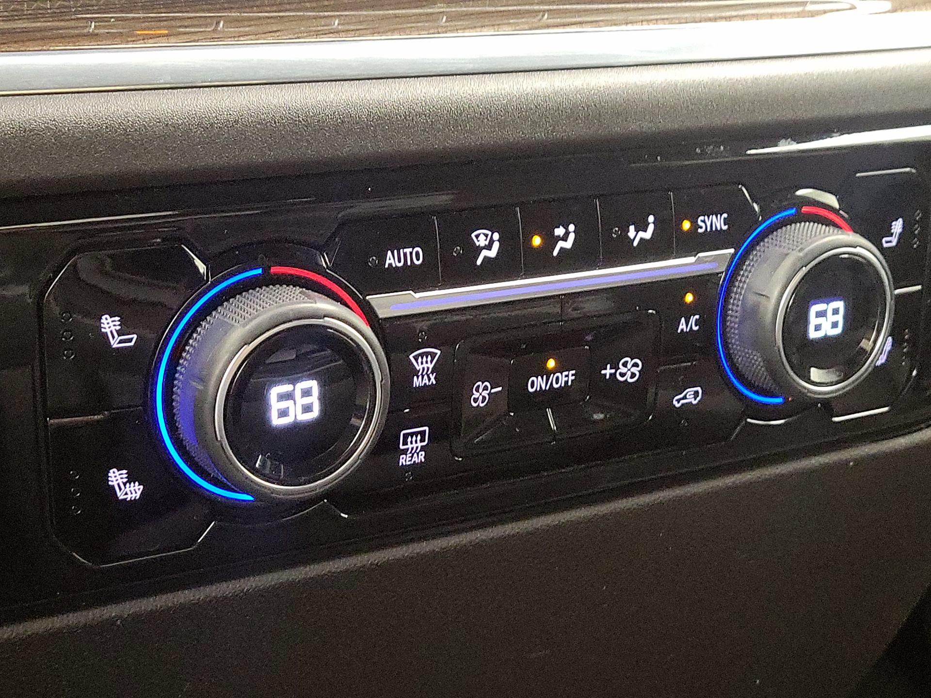 Thumbnail: 2022 Chevrolet Silverado 1500 - 16