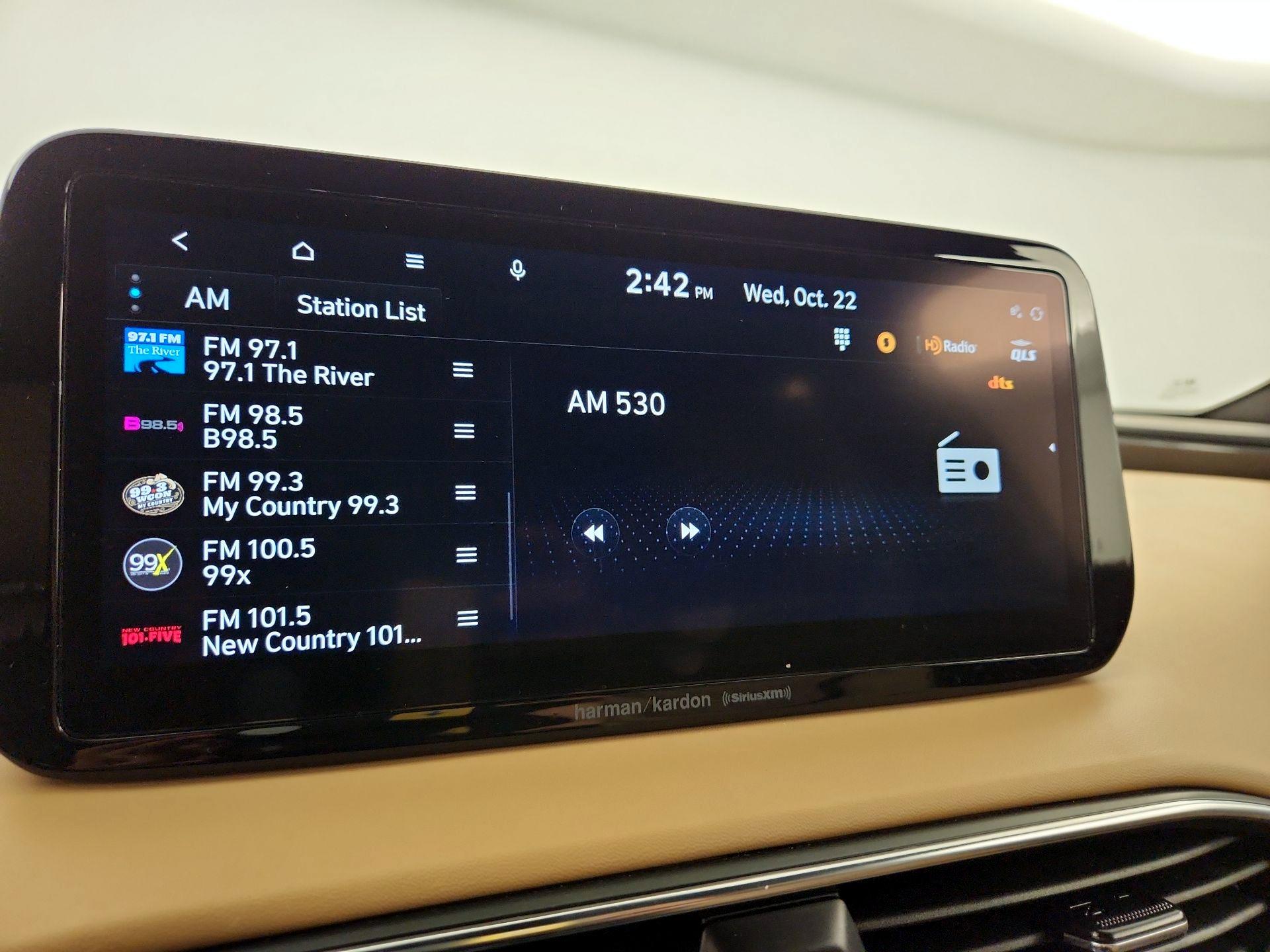Thumbnail: 2023 Hyundai Santa Fe - 16