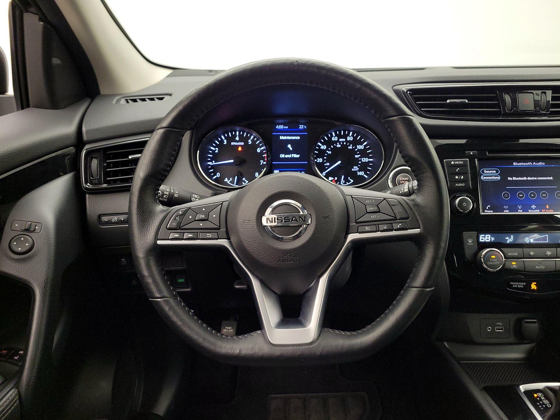 Thumbnail: 2022 Nissan Rogue Sport - 10