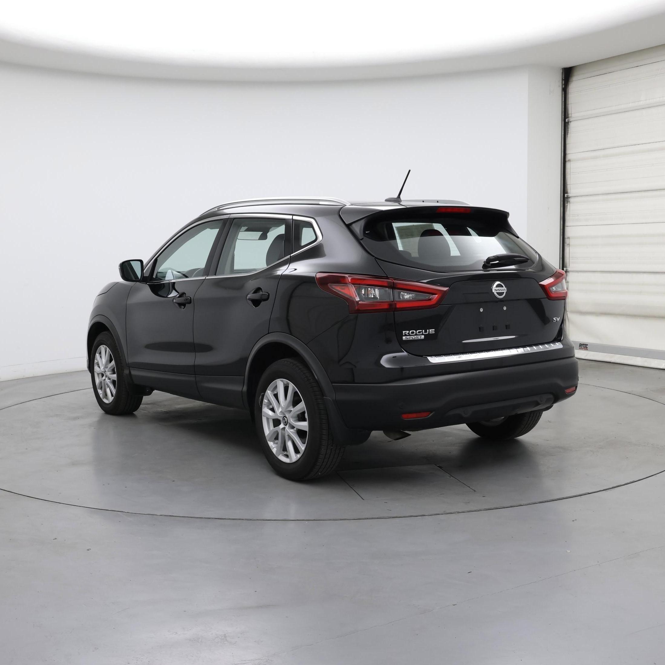 Thumbnail: 2022 Nissan Rogue Sport - 2