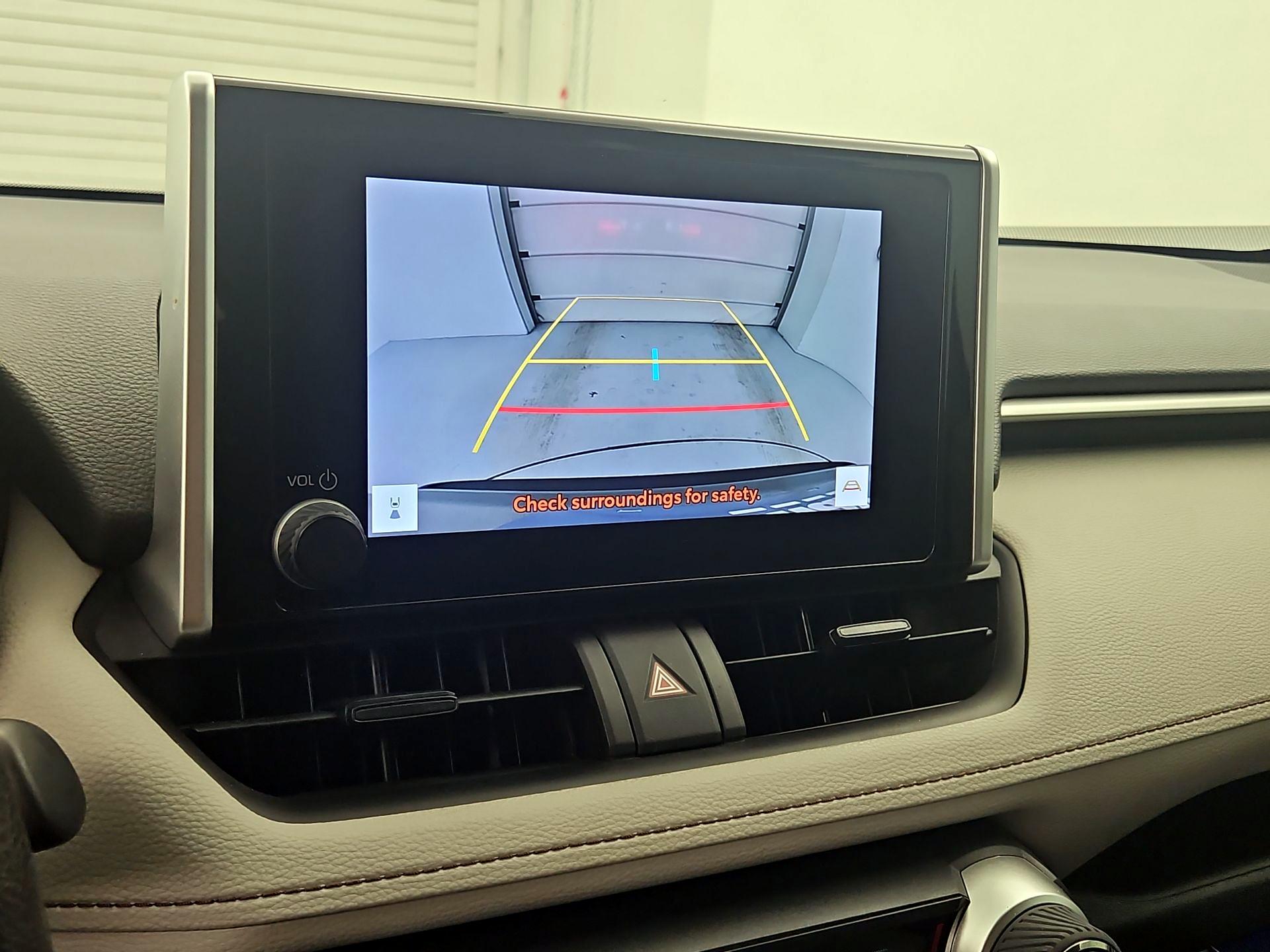 Thumbnail: 2023 Toyota RAV4 - 14