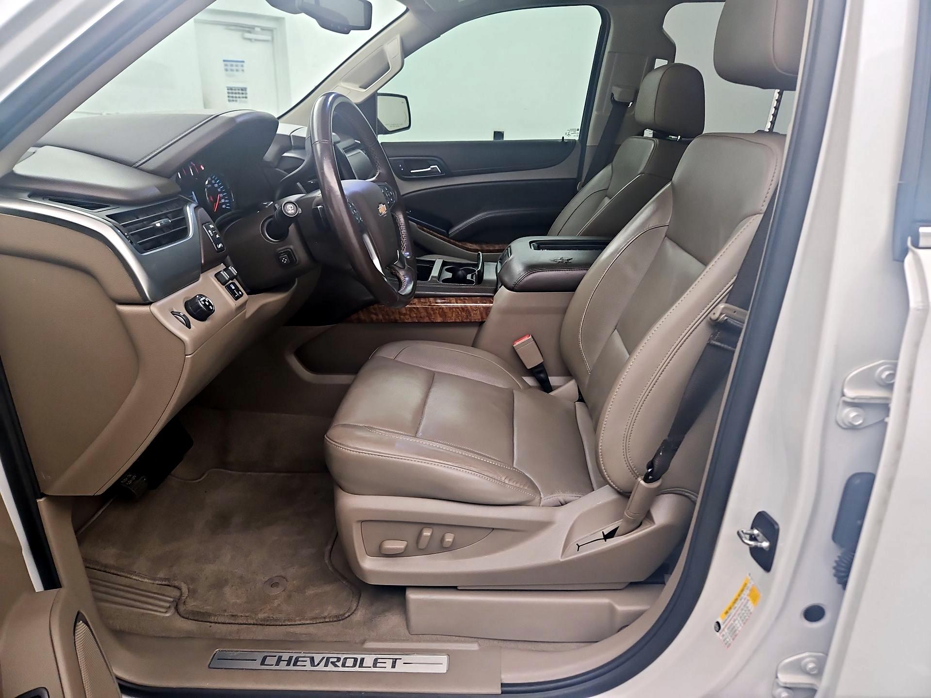 Thumbnail: 2020 Chevrolet Tahoe - 11