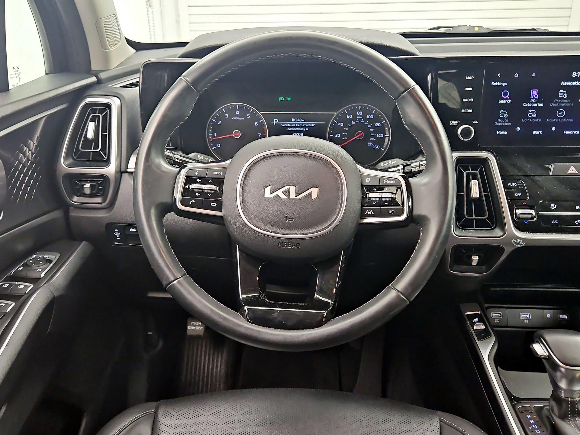 Thumbnail: 2023 Kia Sorento - 10